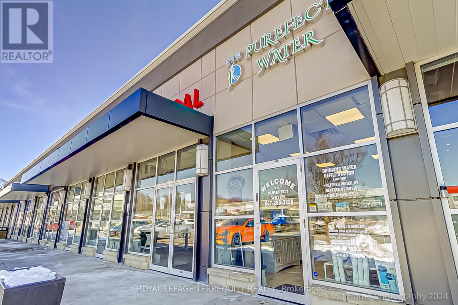 C104 - 10 Mallard Road, Toronto, Ontario  M3B 0A7 - Photo 2 - C12063362