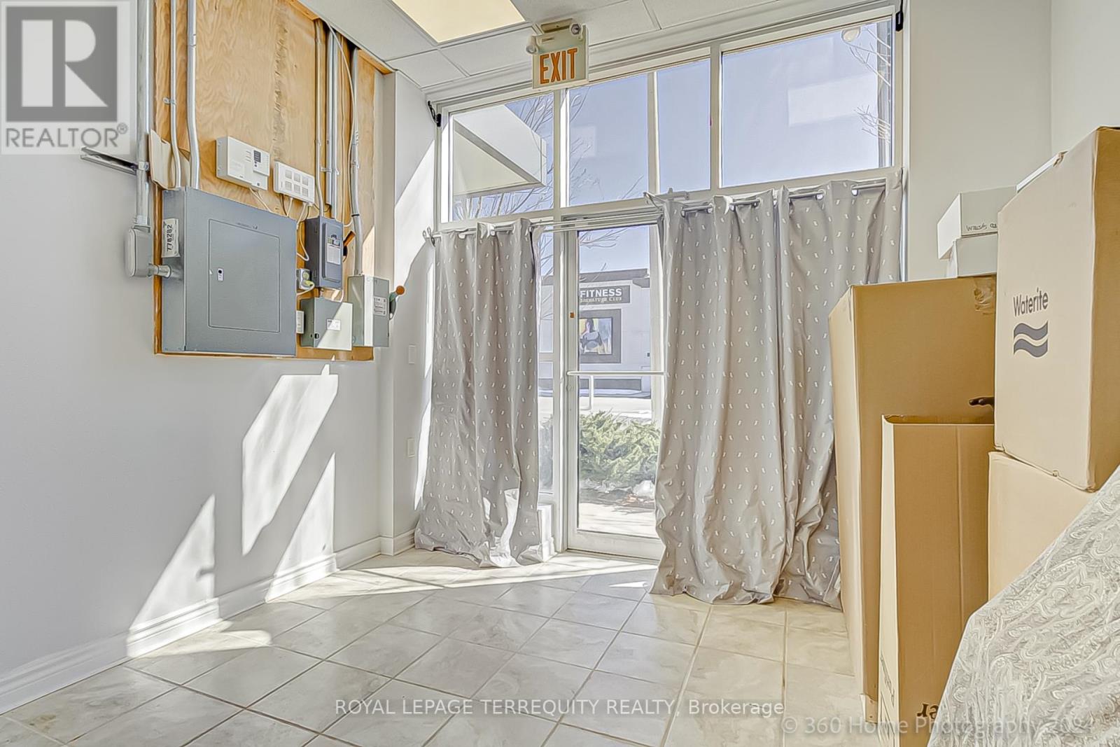 C104 - 10 Mallard Road, Toronto, Ontario  M3B 0A7 - Photo 22 - C12063362