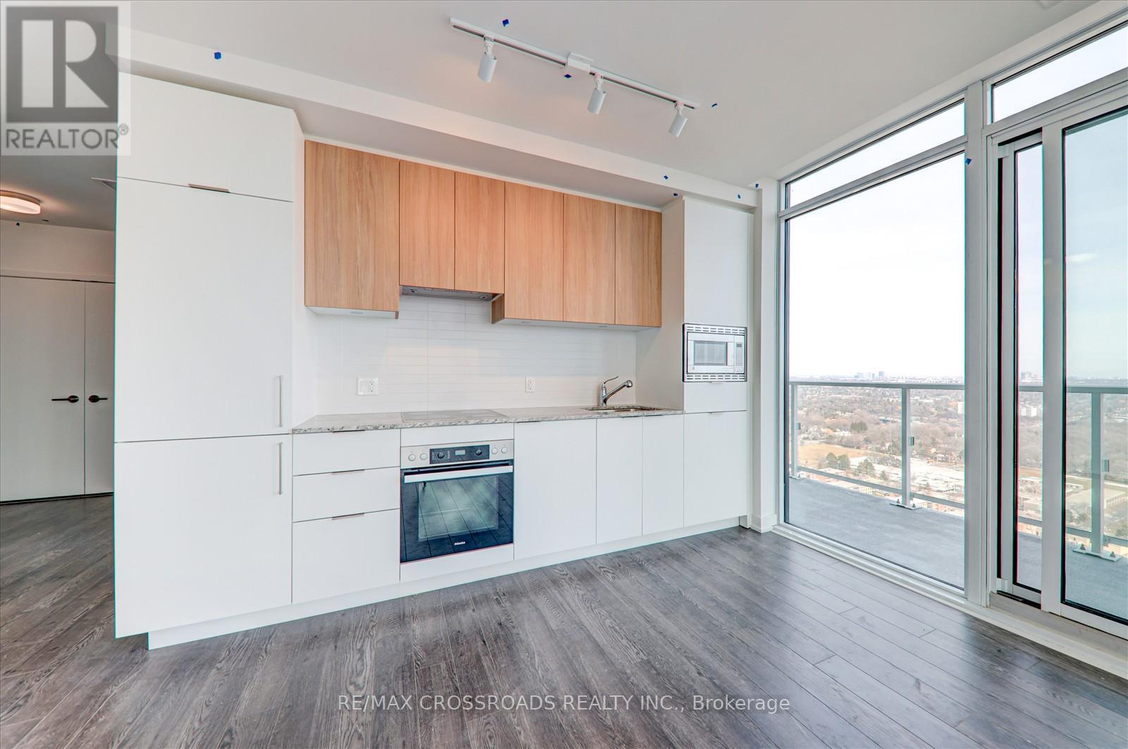 3202 - 50 O'neill Road, Toronto, Ontario  M3C 0H1 - Photo 17 - C12063401