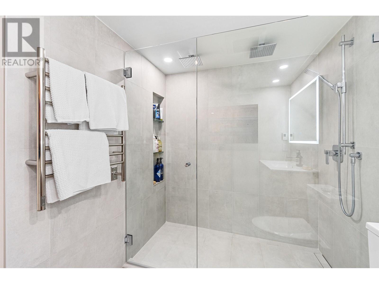 802 7108 Edmonds Street, Burnaby, British Columbia  V3N 4X9 - Photo 12 - R2983539