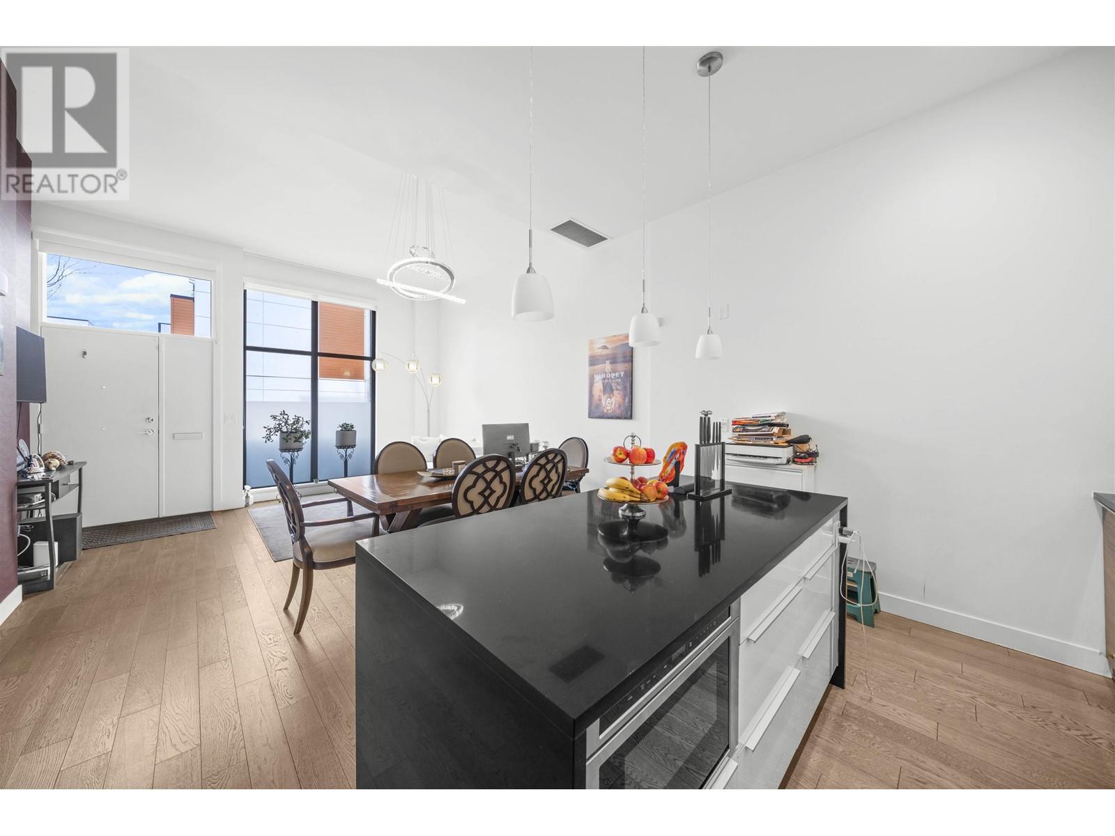 510 W 28th Avenue, Vancouver, British Columbia  V5Z 2Y8 - Photo 8 - R2985947