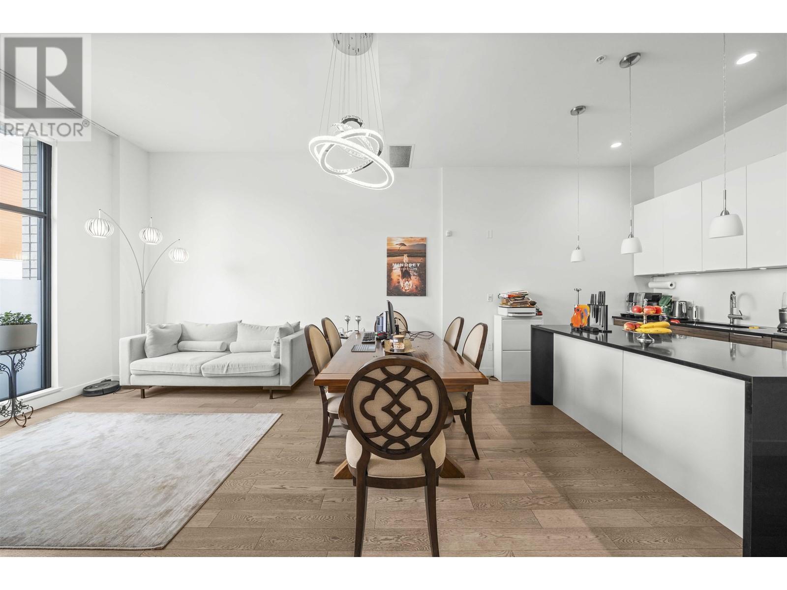 510 W 28th Avenue, Vancouver, British Columbia  V5Z 2Y8 - Photo 3 - R2985947