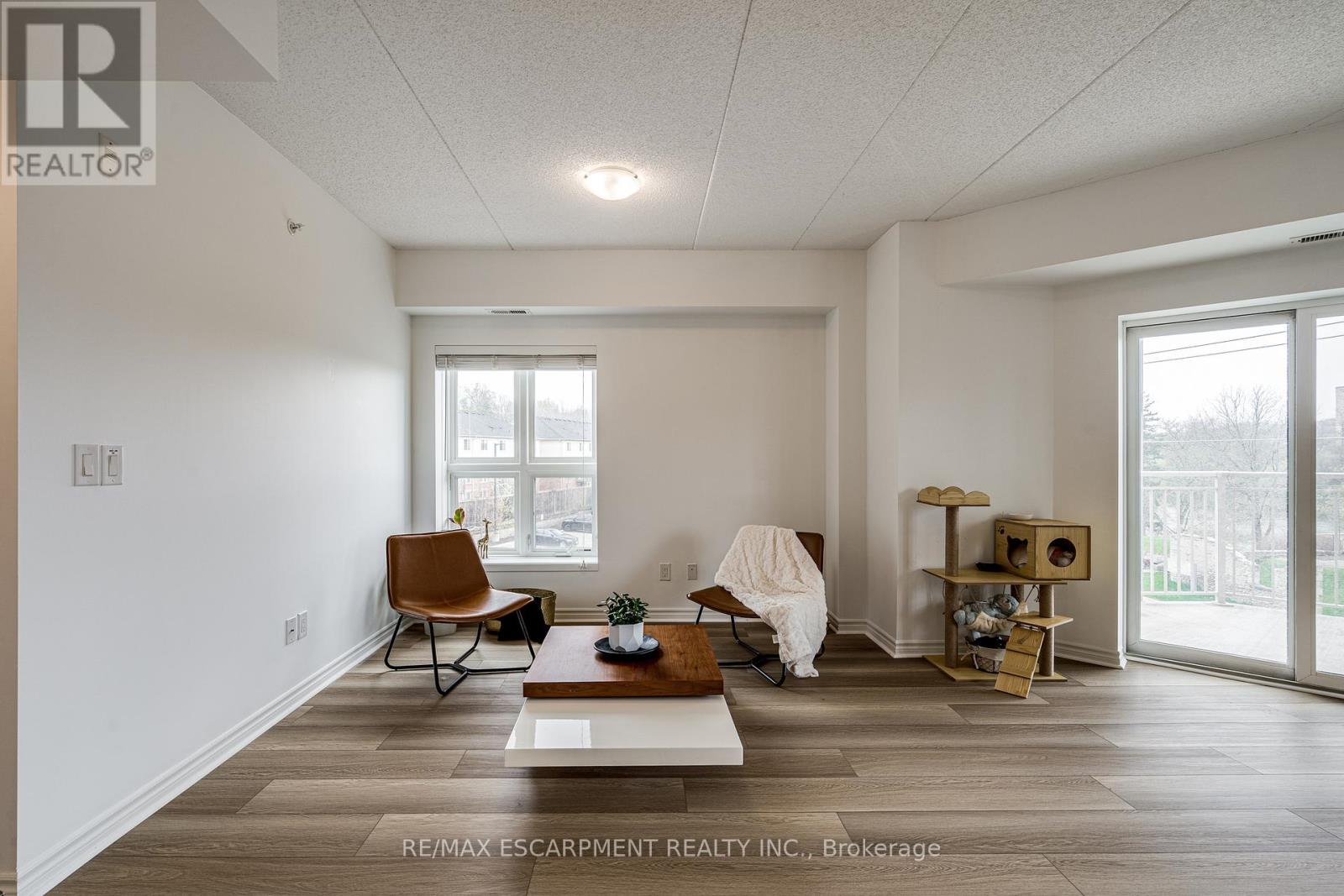 Property at 308 - 155 WATER STREET S image 4