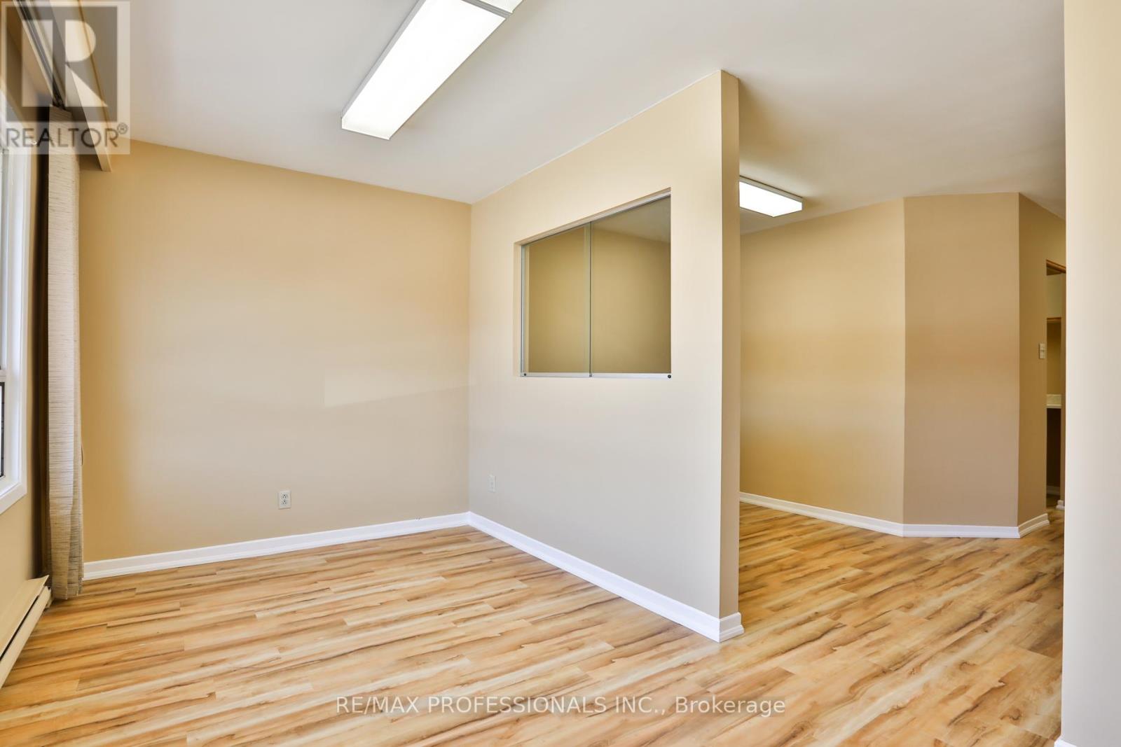 A - 2175 Bloor Street W, Toronto, Ontario  M6S 1N2 - Photo 11 - W12063420