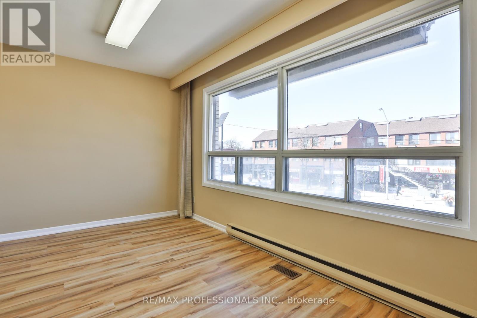 A - 2175 Bloor Street W, Toronto, Ontario  M6S 1N2 - Photo 13 - W12063420