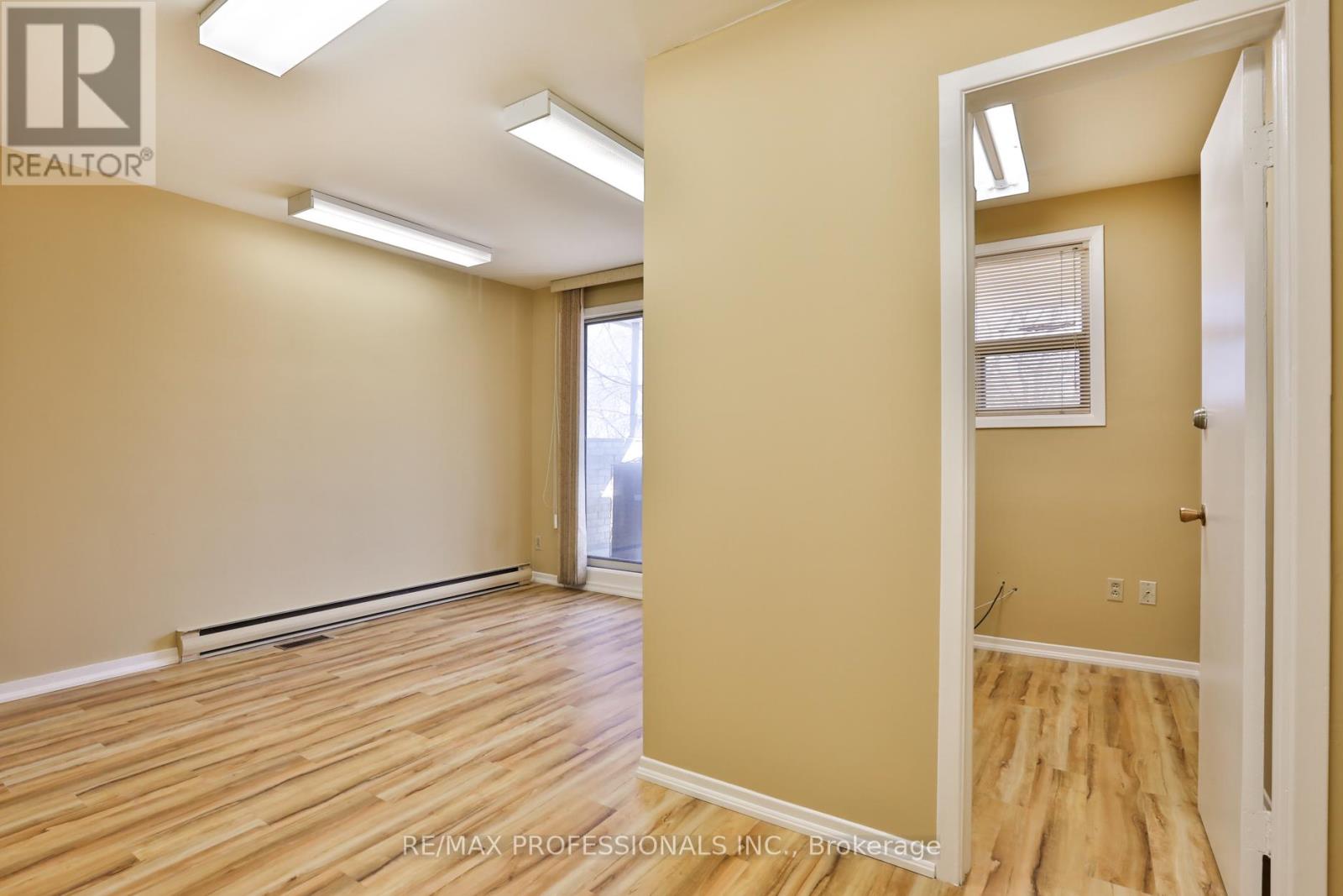 A - 2175 Bloor Street W, Toronto, Ontario  M6S 1N2 - Photo 25 - W12063420