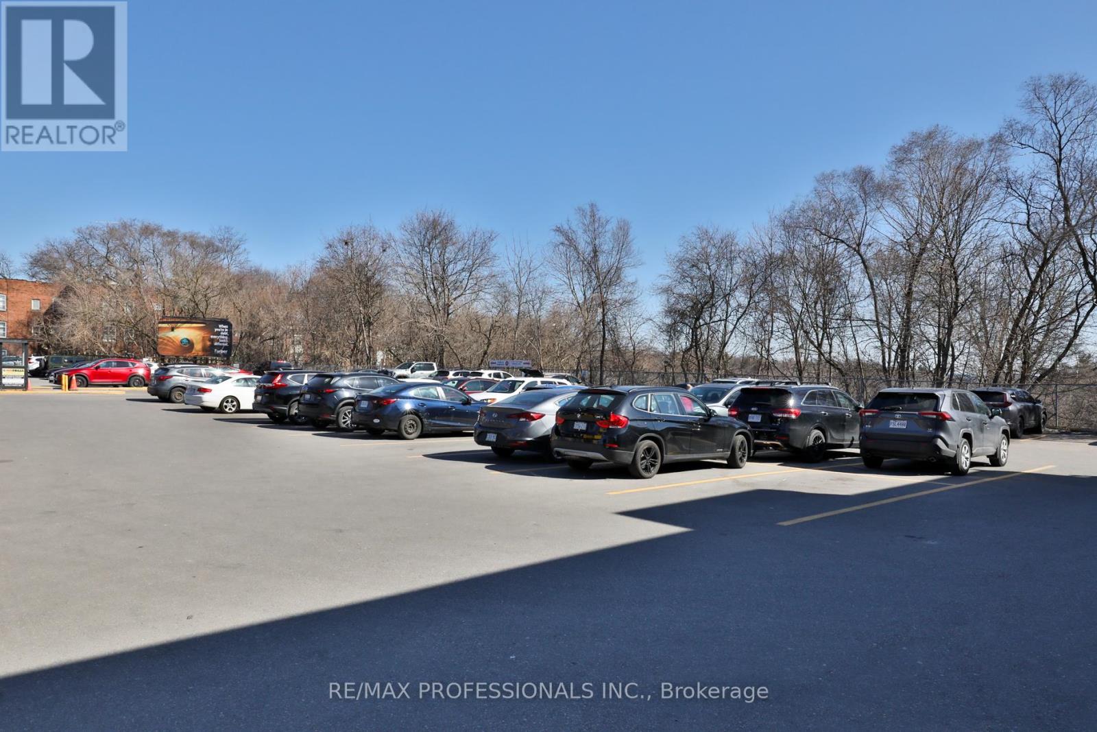 A - 2175 Bloor Street W, Toronto, Ontario  M6S 1N2 - Photo 29 - W12063420