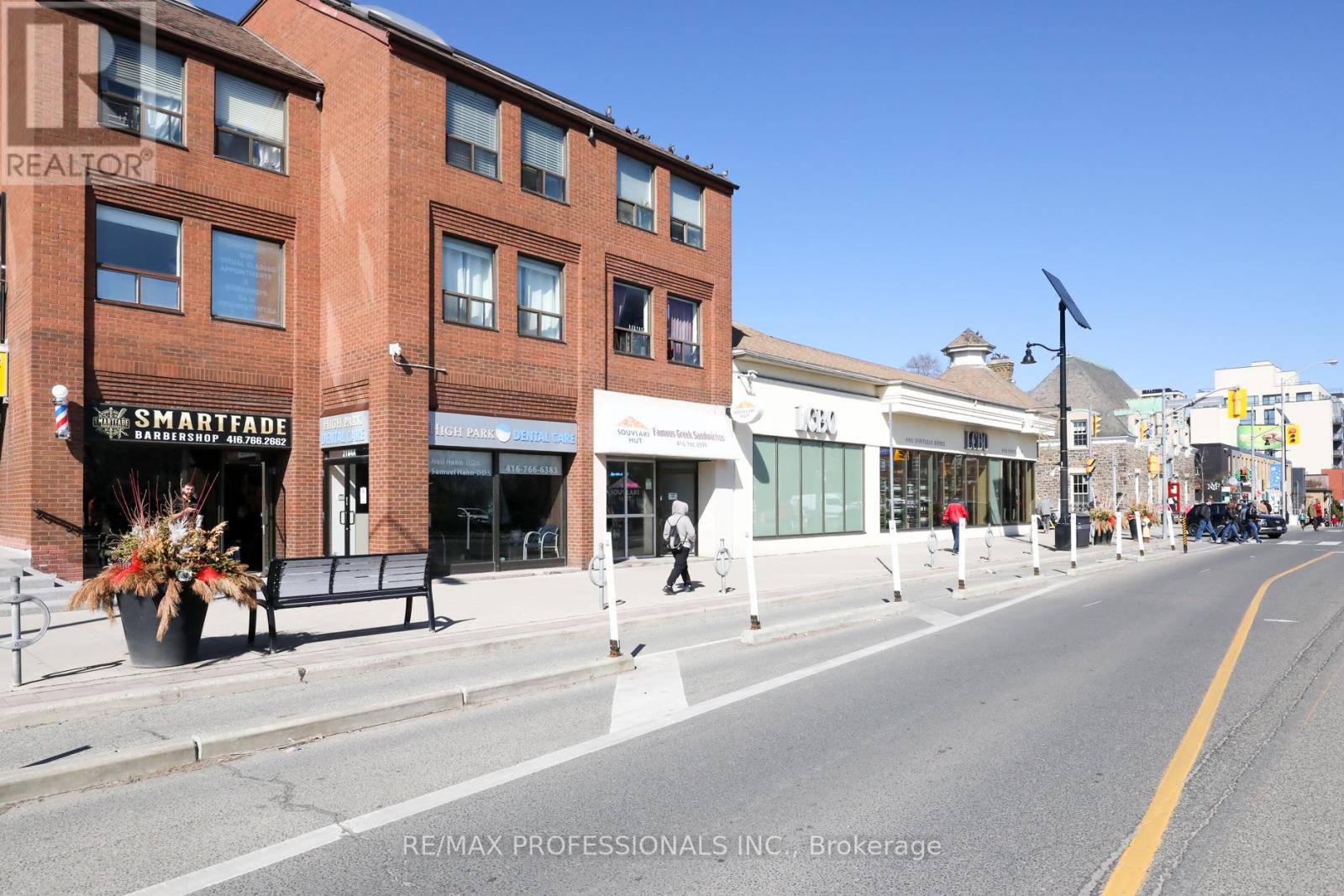 A - 2175 Bloor Street W, Toronto, Ontario  M6S 1N2 - Photo 33 - W12063420