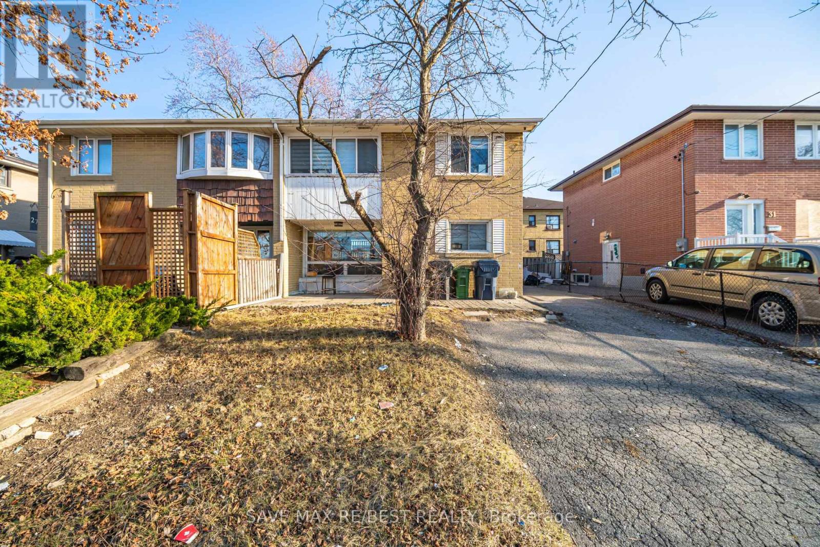 Property at 29 BROOKMERE ROAD image 1