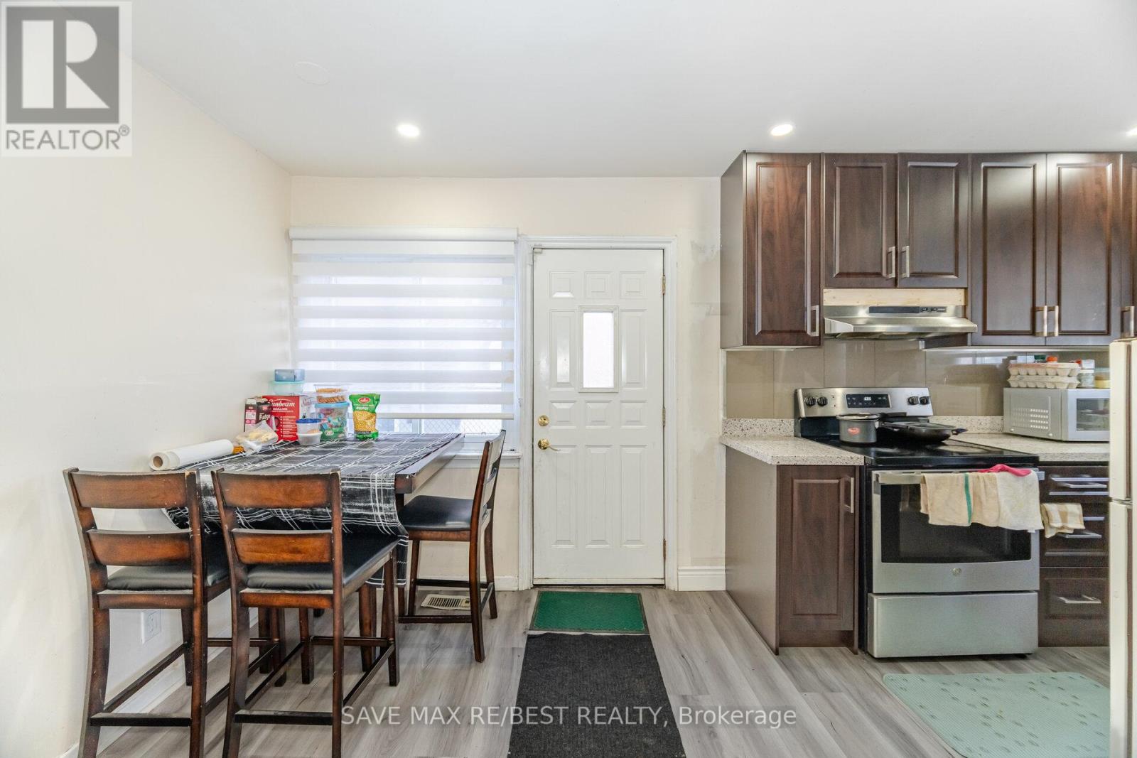29 Brookmere Road, Toronto, Ontario  M9W 2X5 - Photo 10 - W12063440