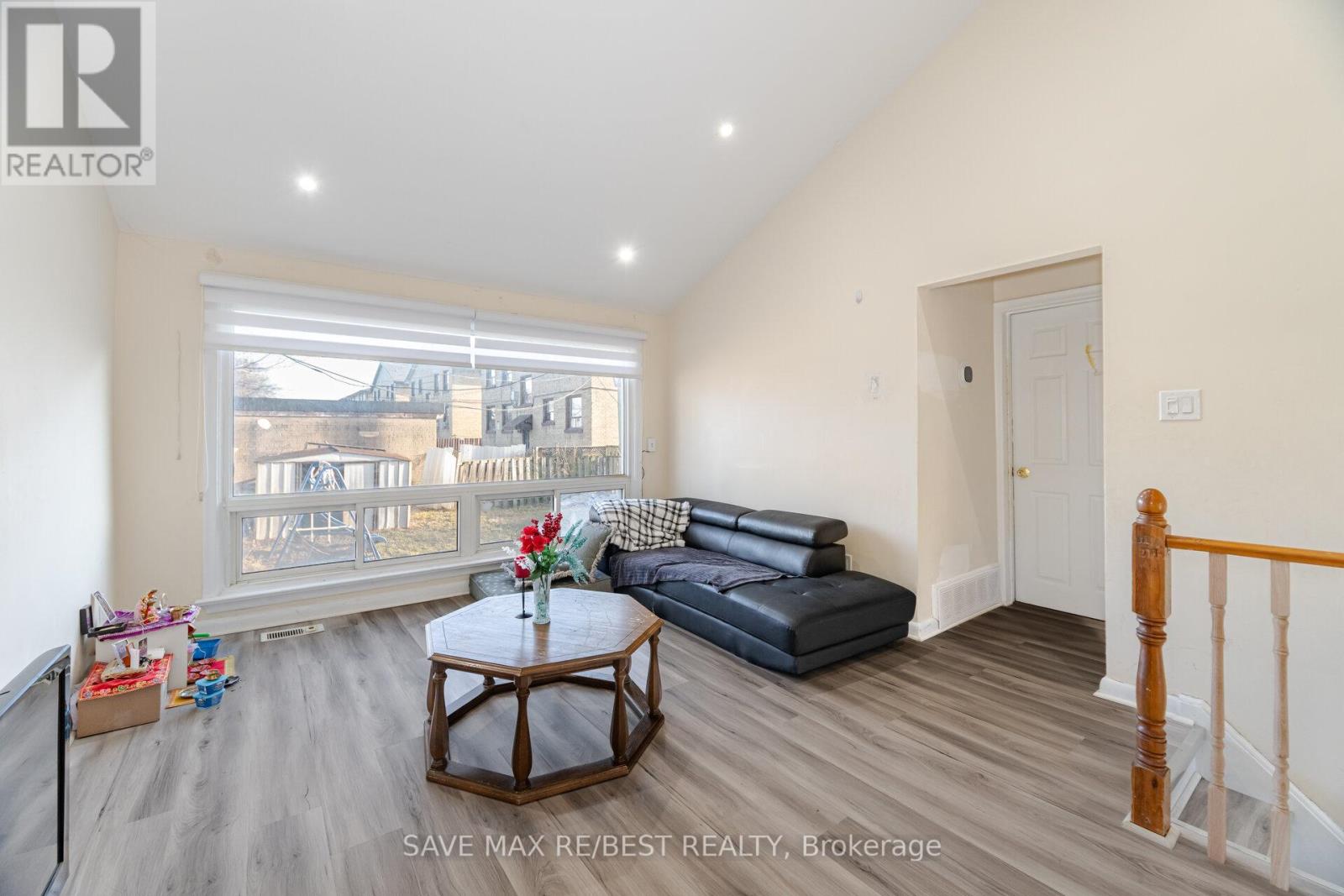 29 Brookmere Road, Toronto, Ontario  M9W 2X5 - Photo 16 - W12063440