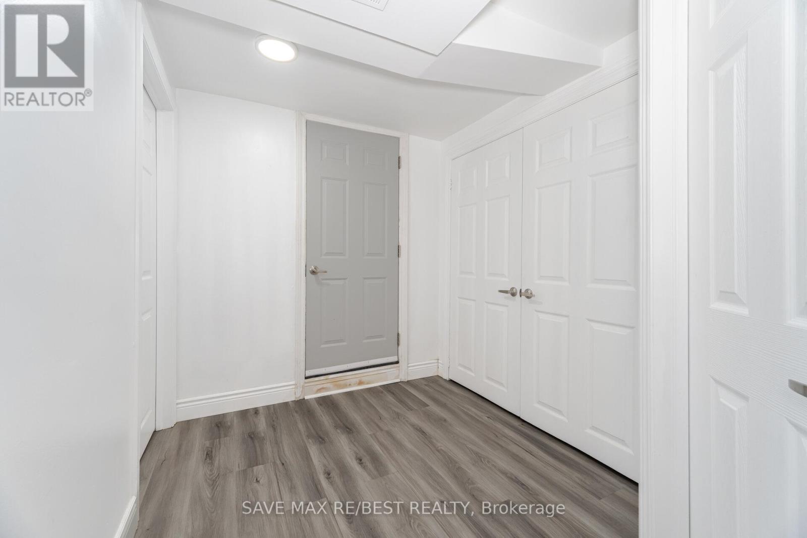 29 Brookmere Road, Toronto, Ontario  M9W 2X5 - Photo 37 - W12063440