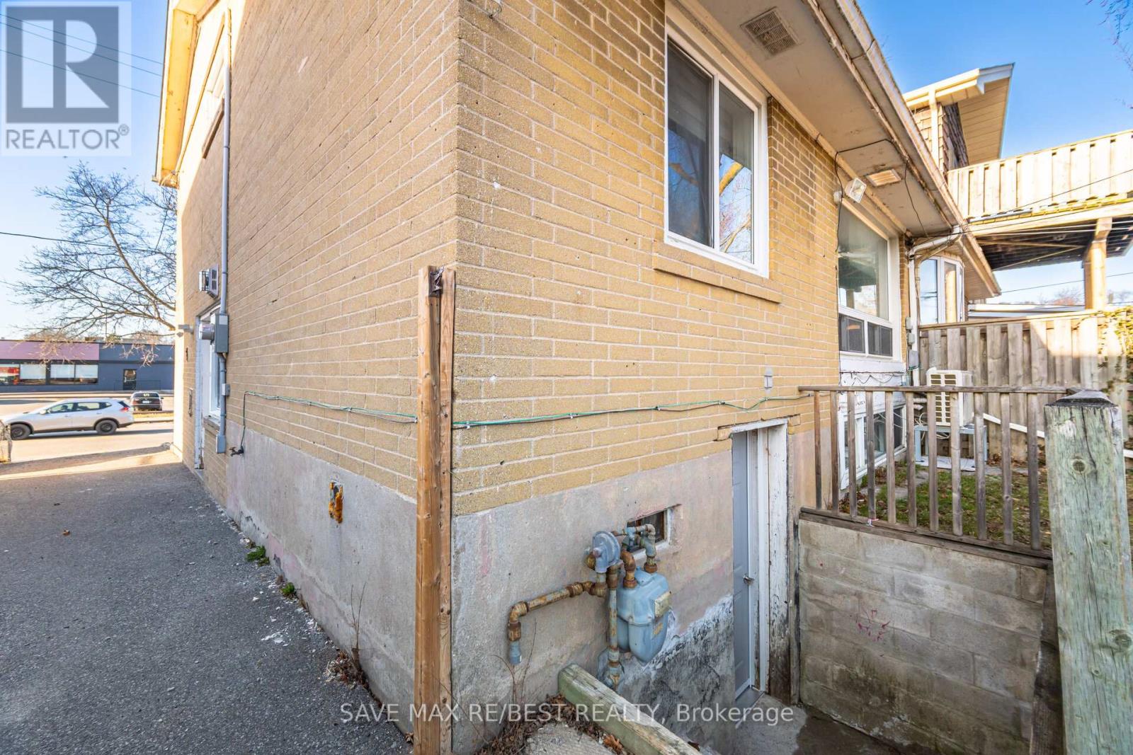 29 Brookmere Road, Toronto, Ontario  M9W 2X5 - Photo 38 - W12063440
