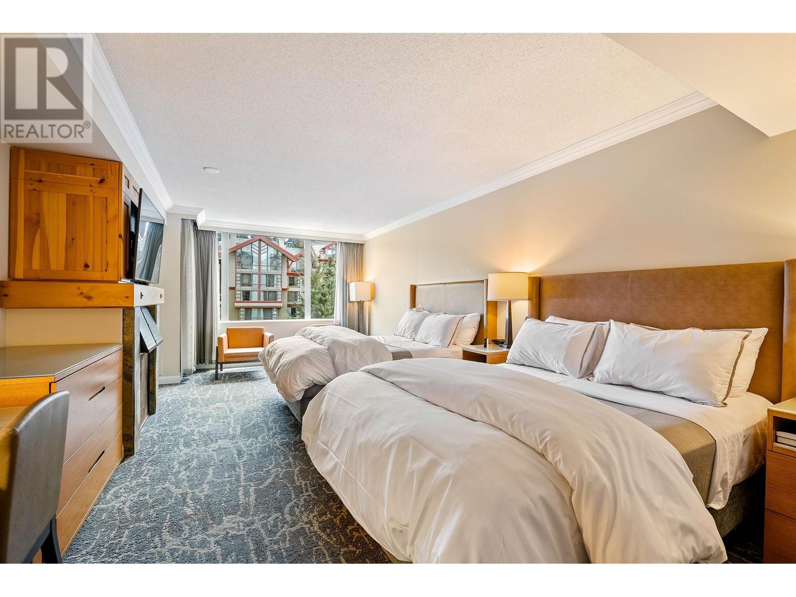 Property at 753 4090 WHISTLER WAY image 3