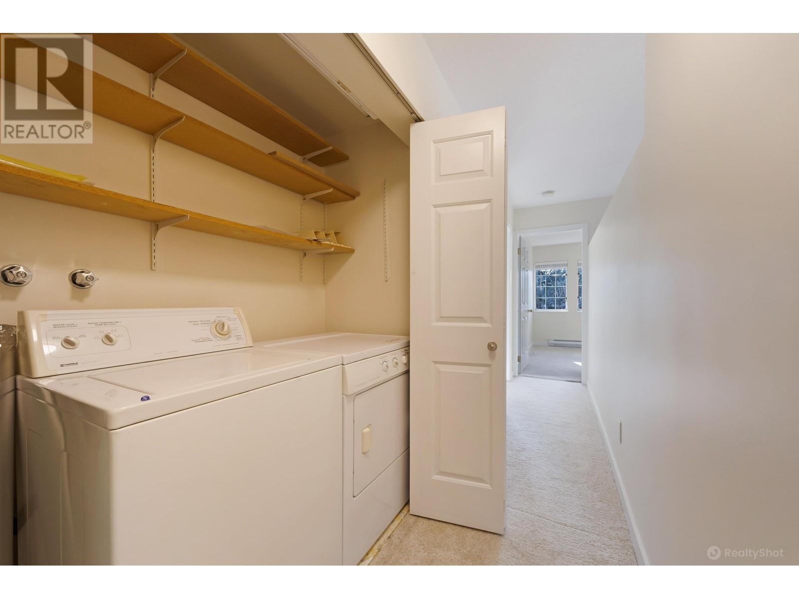 301 3421 Curle Avenue, Burnaby, British Columbia  V5G 4P4 - Photo 18 - R2986358