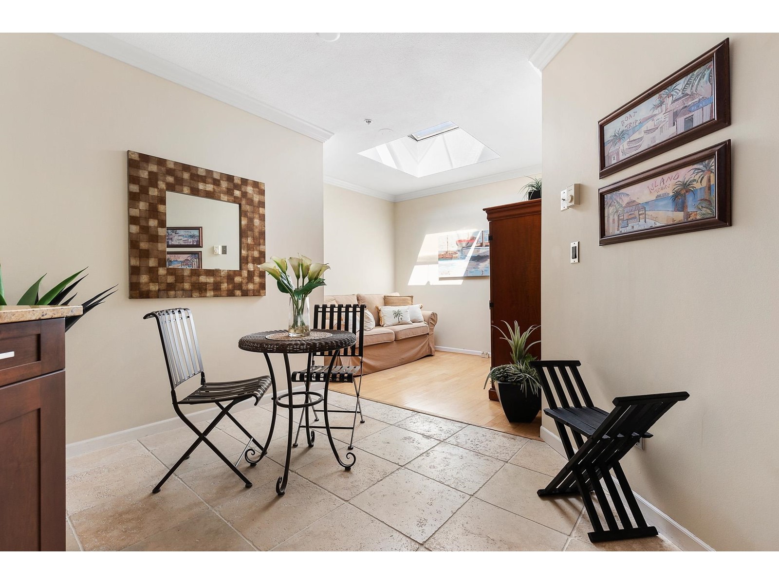 301 14965 Marine Drive, White Rock, British Columbia  V4B 1C3 - Photo 16 - R2986211