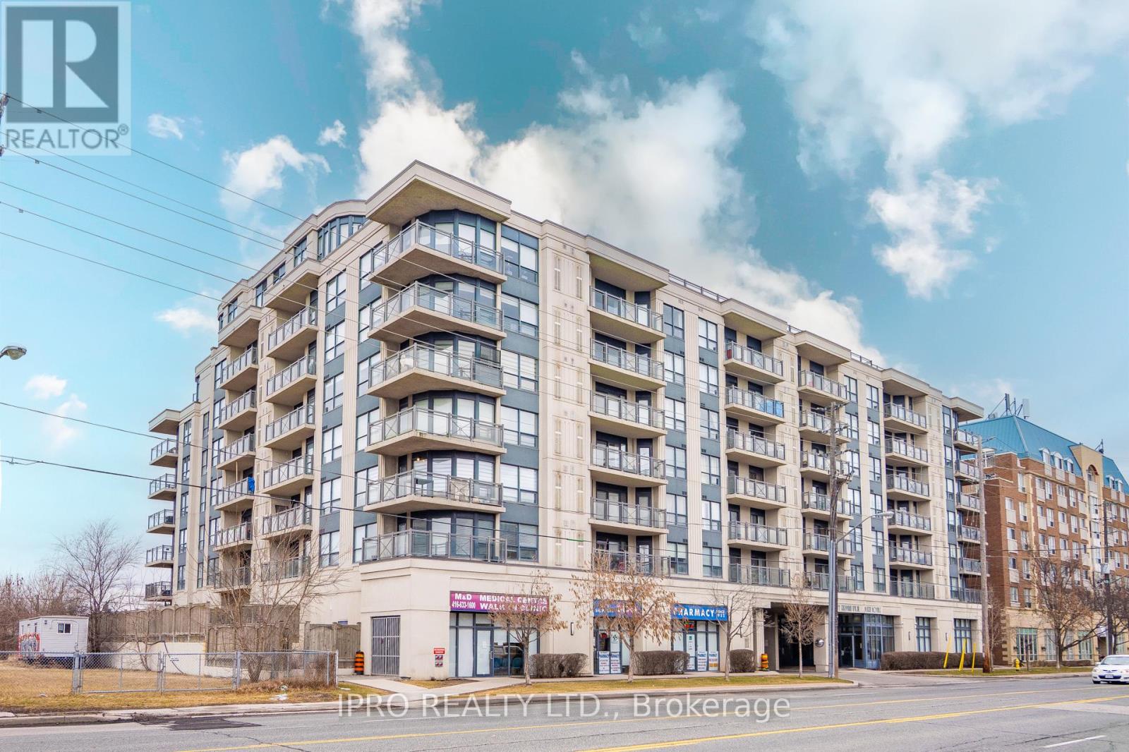 Property at 213 - 872 SHEPPARD AVENUE W image 3
