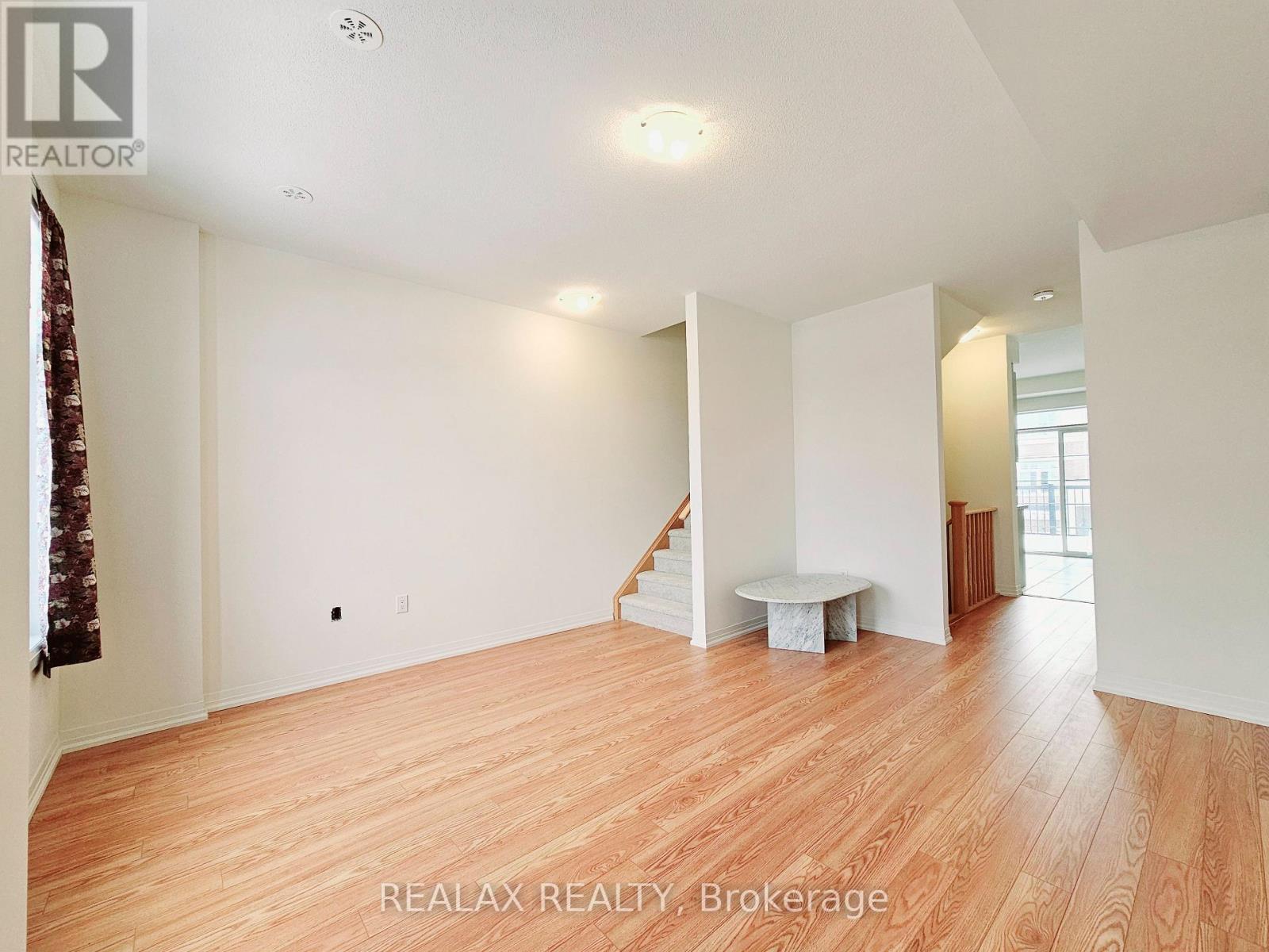 103 Carneros Way, Markham, Ontario  L6B 1R2 - Photo 8 - N11988524