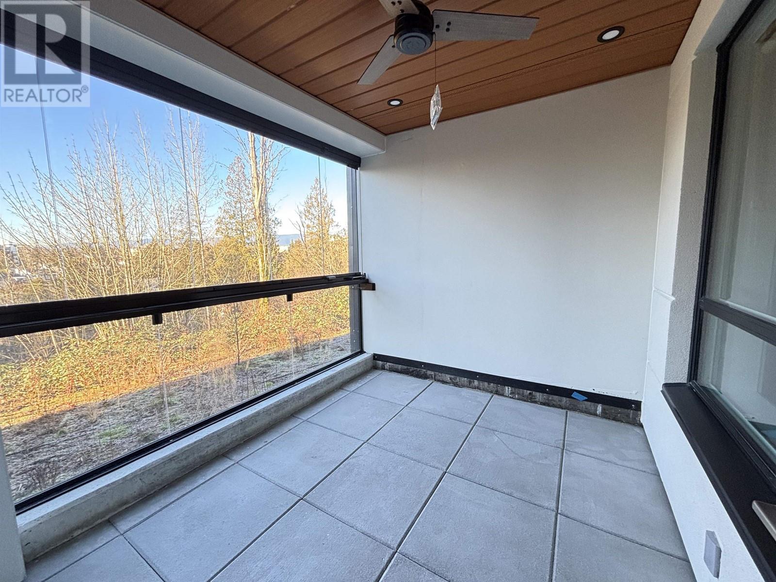 114 11641 227 Street, Maple Ridge, British Columbia  V2X 9J6 - Photo 3 - R2986201