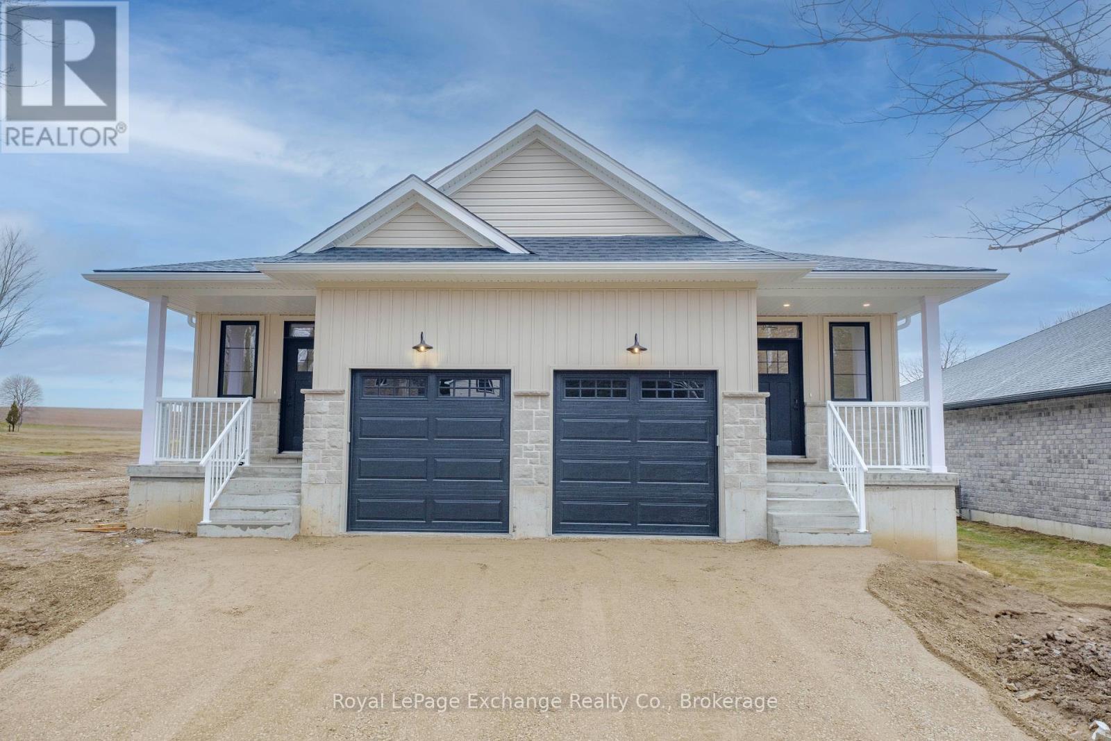 12 Janet Street S, South Bruce, Ontario  N0G 2S0 - Photo 2 - X12052311