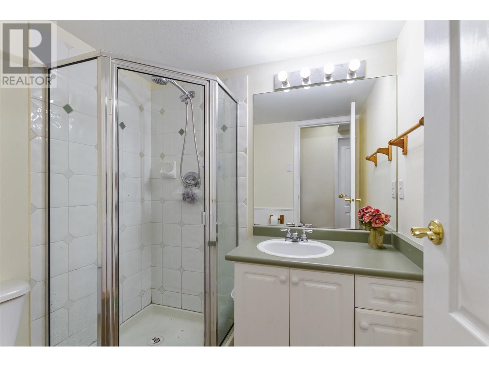 35 1561 Booth Avenue, Coquitlam, British Columbia  V3K 6Z9 - Photo 14 - R2986347
