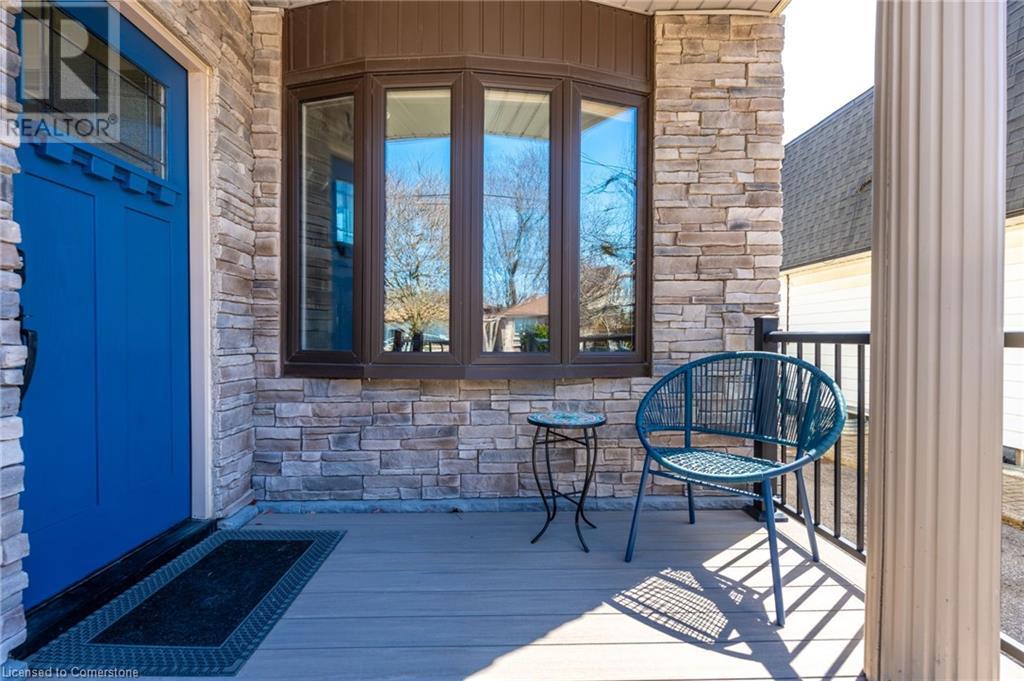 Property at 892 SIXTH Street image 3