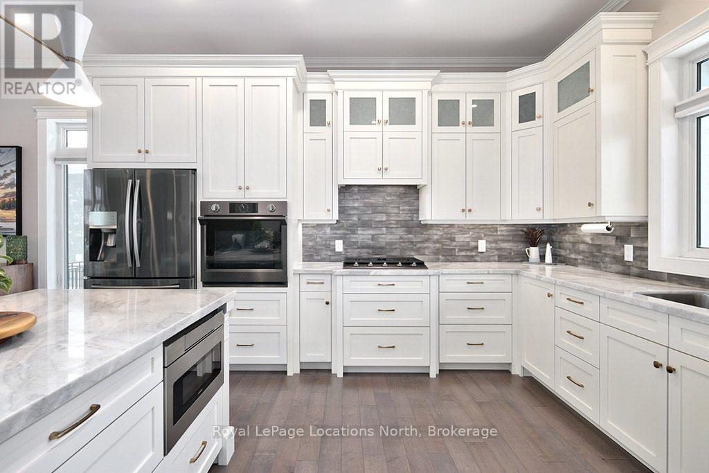 107 Hoggard Court, Blue Mountains, Ontario  N0H 2P0 - Photo 8 - X12063507