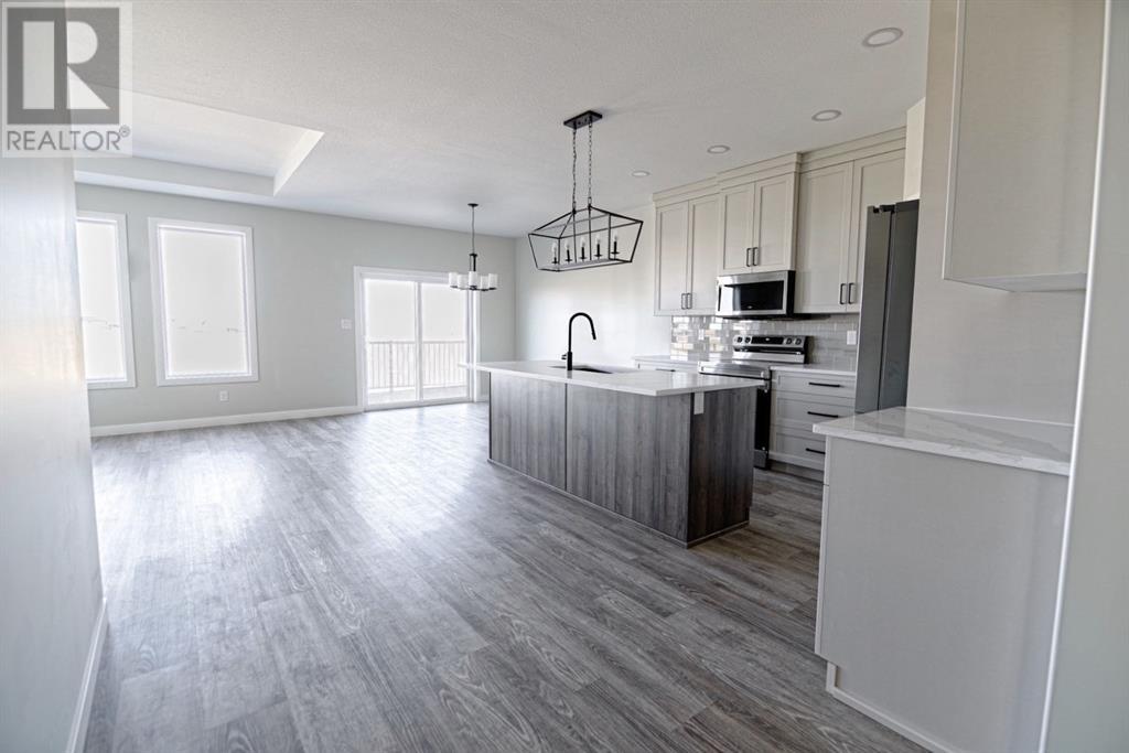 Property at 375 Skeena Crescent W image 5