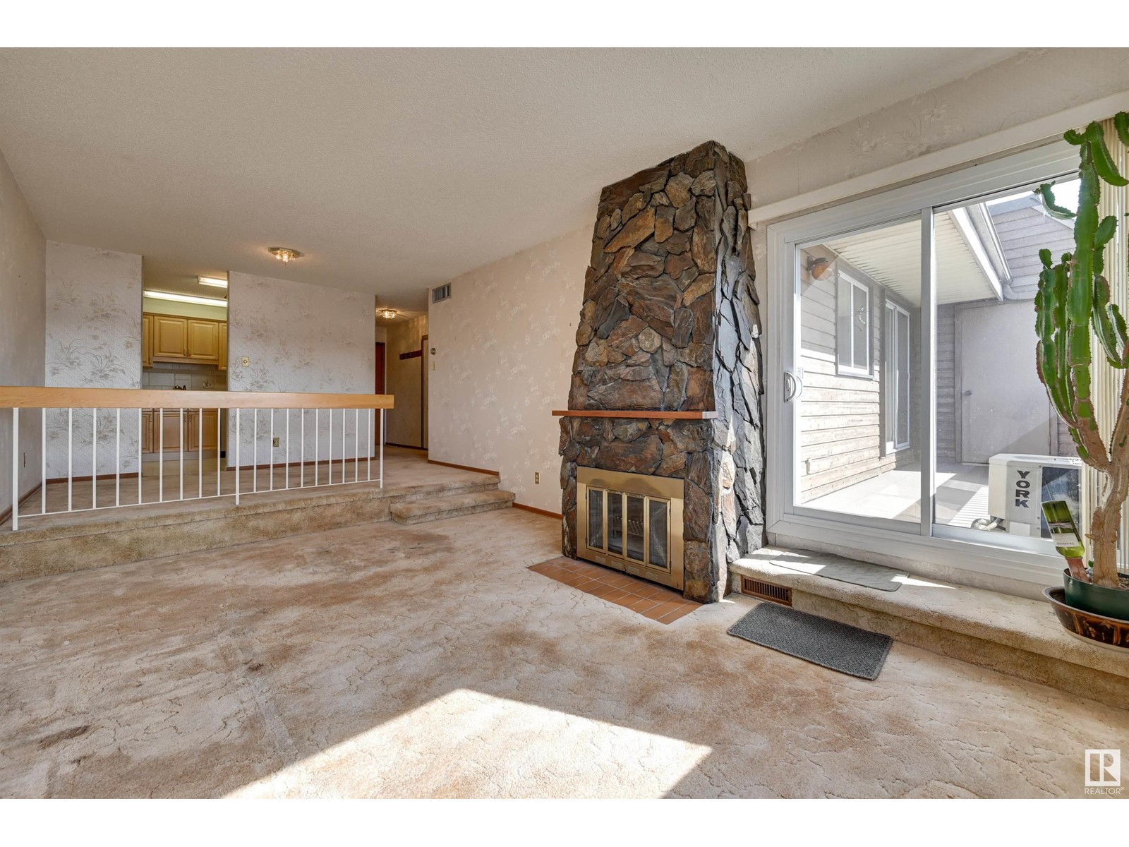 Property at #416 2904 139 AV NW image 5