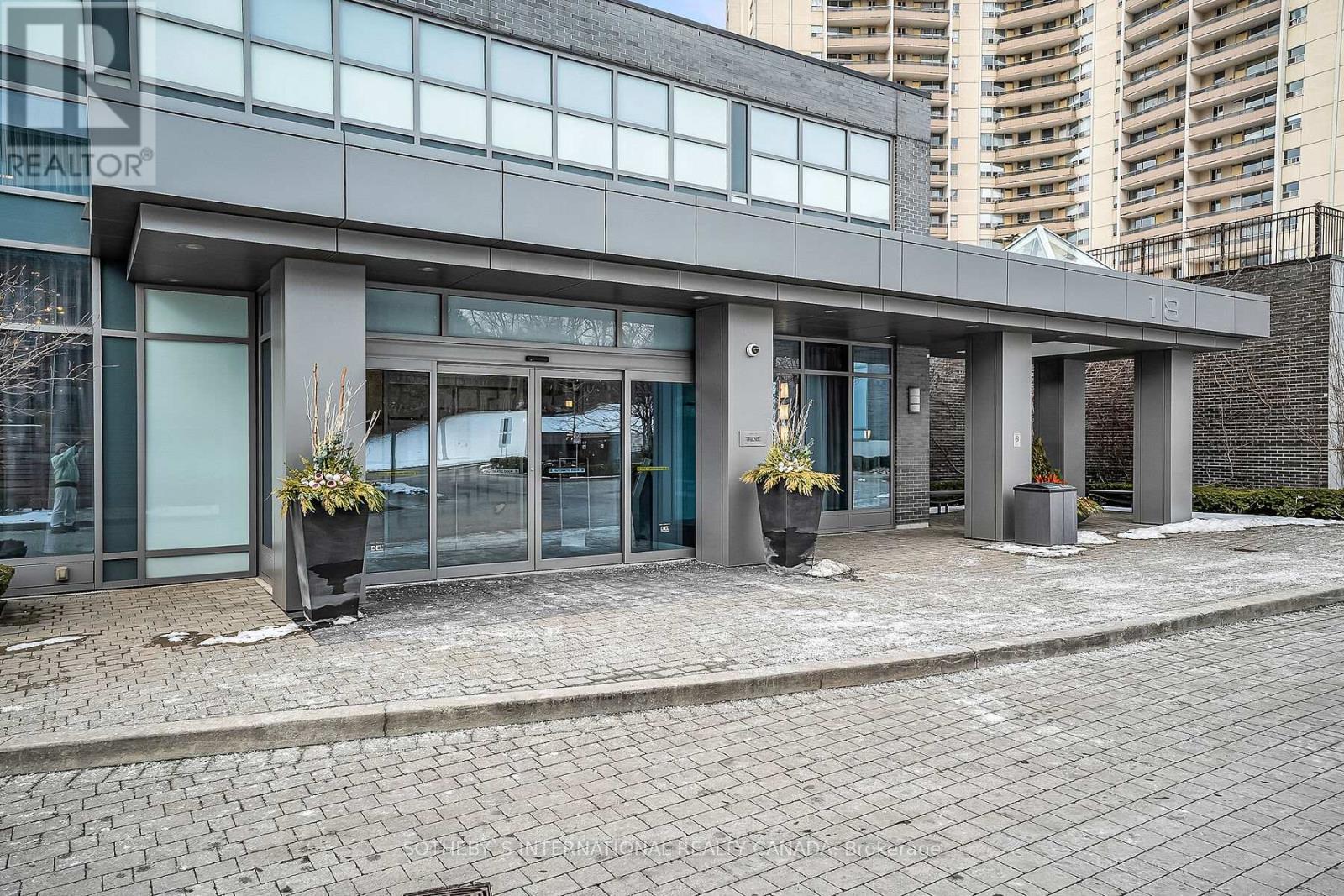 1404 - 18 Graydon Hall Drive, Toronto, Ontario  M3A 0A4 - Photo 2 - C12063500