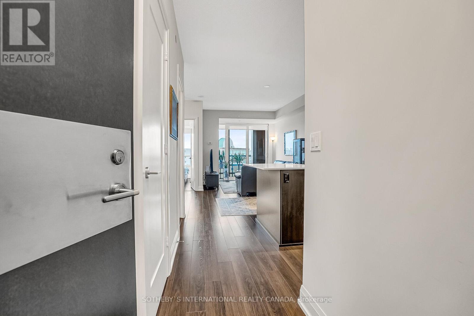 1404 - 18 Graydon Hall Drive, Toronto, Ontario  M3A 0A4 - Photo 4 - C12063500