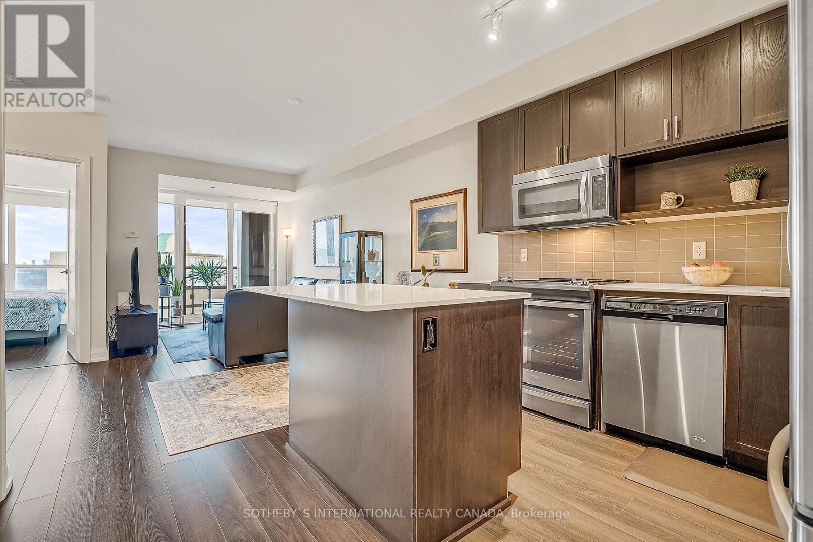 1404 - 18 Graydon Hall Drive, Toronto, Ontario  M3A 0A4 - Photo 9 - C12063500