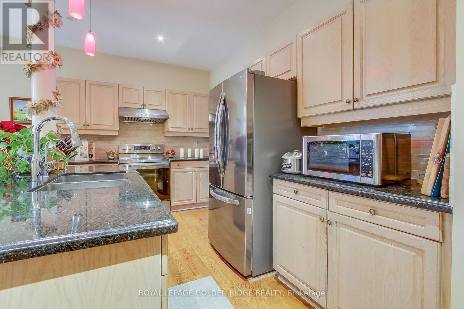 287 Frank Endean Road, Richmond Hill, Ontario  L4S 2B9 - Photo 9 - N12063522