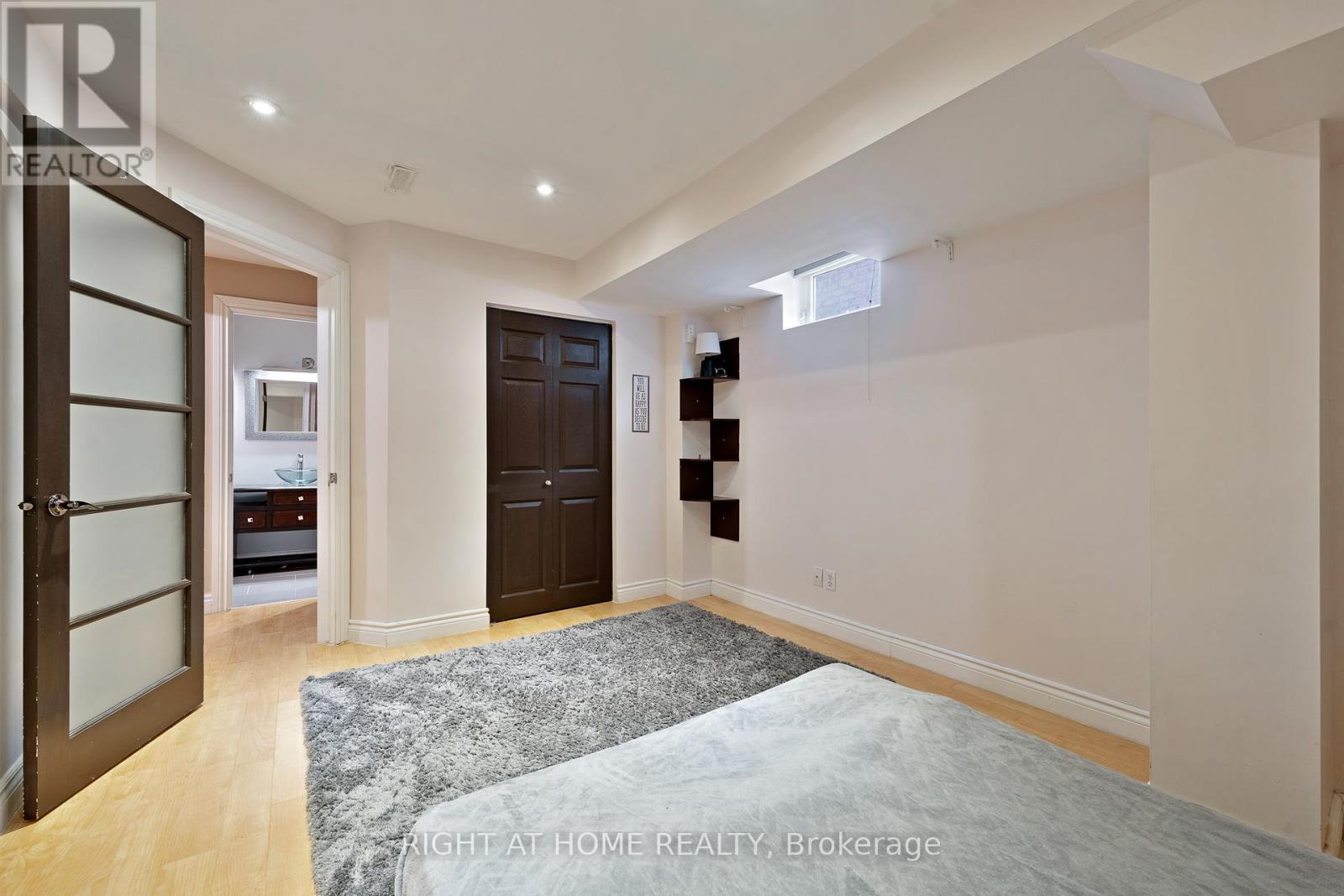 37 Newbridge Avenue, Richmond Hill, Ontario  L4E 3Z9 - Photo 33 - N12063548