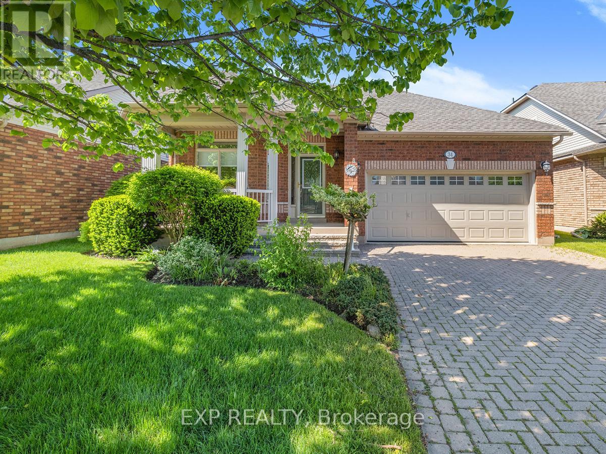 Property at 34 BRIAR GATE WAY image 2