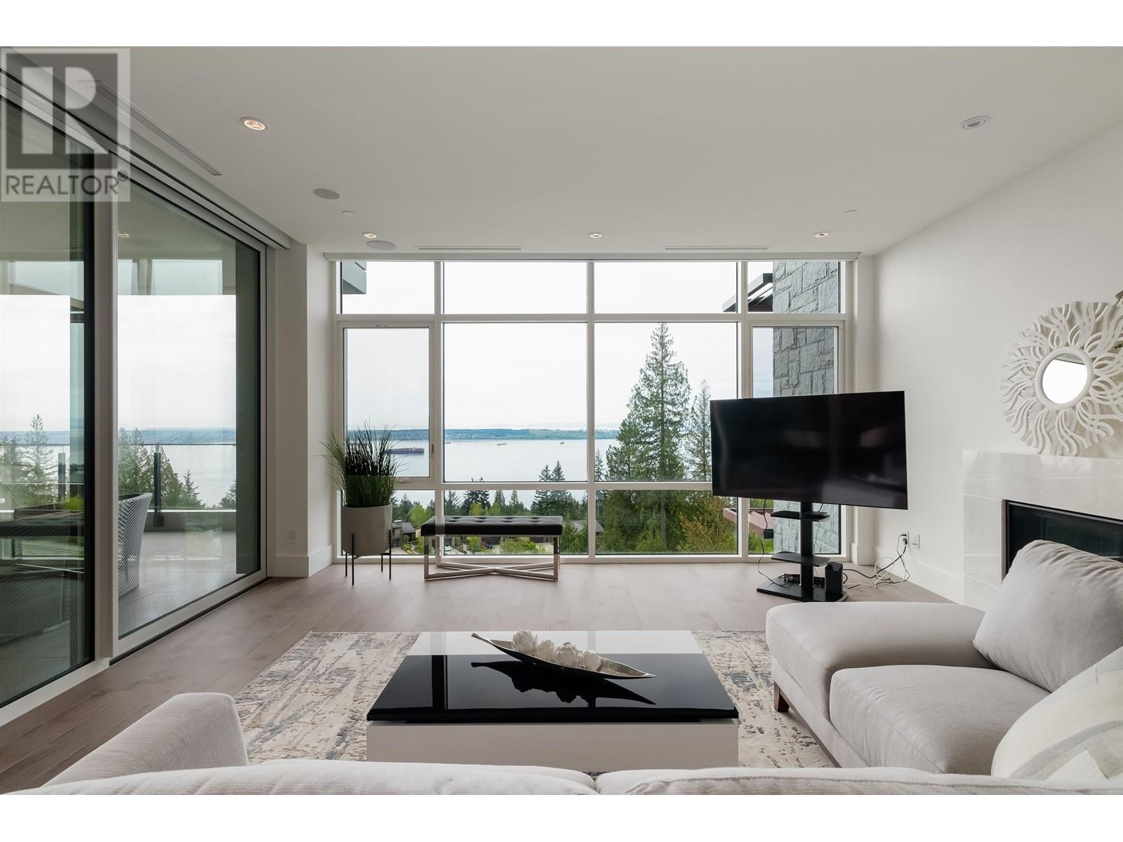 302 2958 Burfield Place, West Vancouver, British Columbia  V7S 0B2 - Photo 8 - R2986259