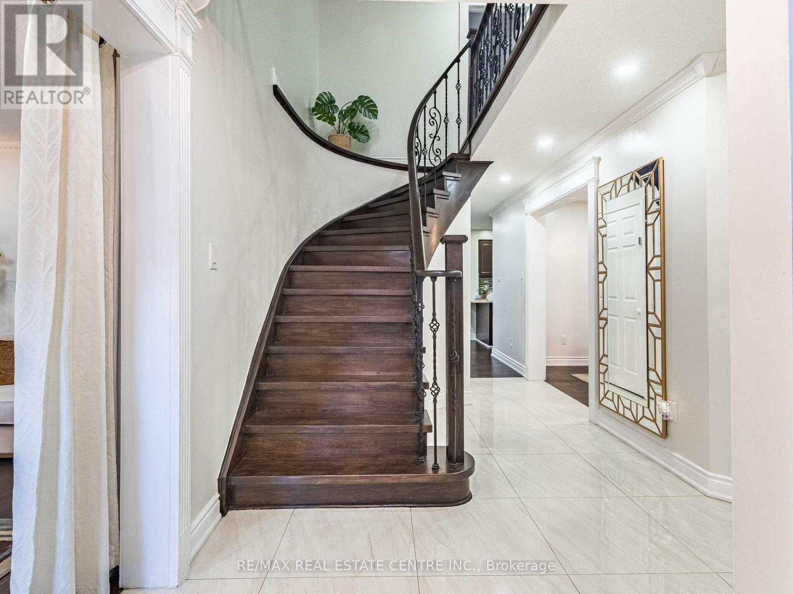 Property at 55 CASTLEHILL ROAD image 4