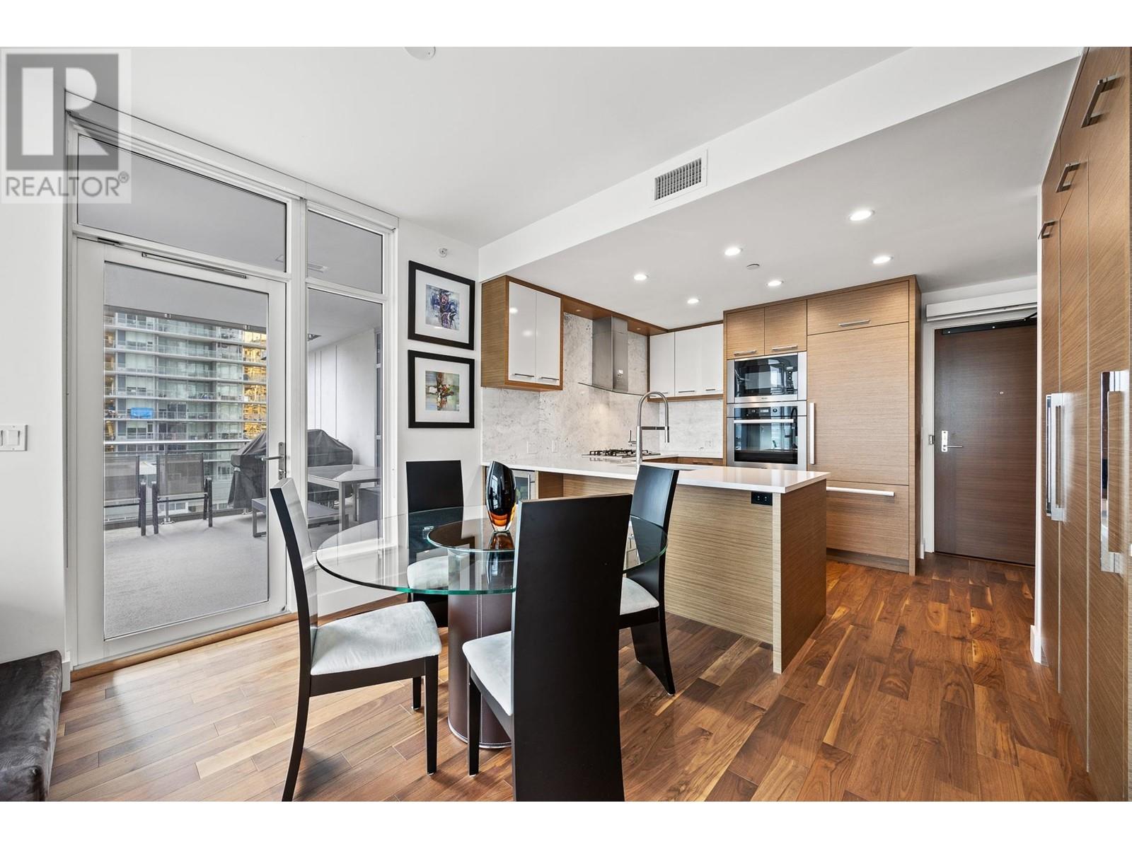 703 4360 Beresford Street, Burnaby, British Columbia  V5H 0G2 - Photo 4 - R2984817