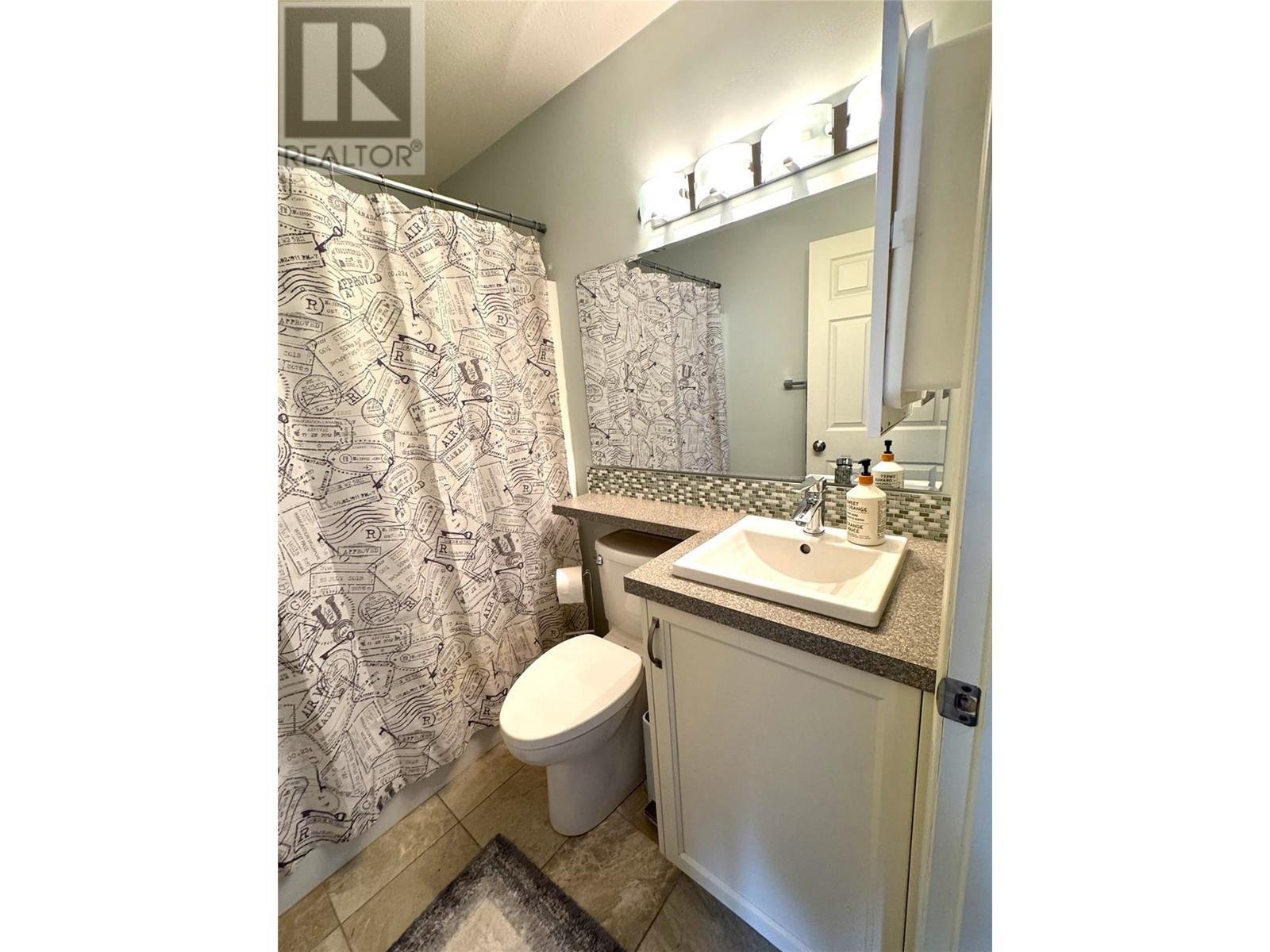 Property at 336 VANCOUVER Avenue Unit# 101 image 2