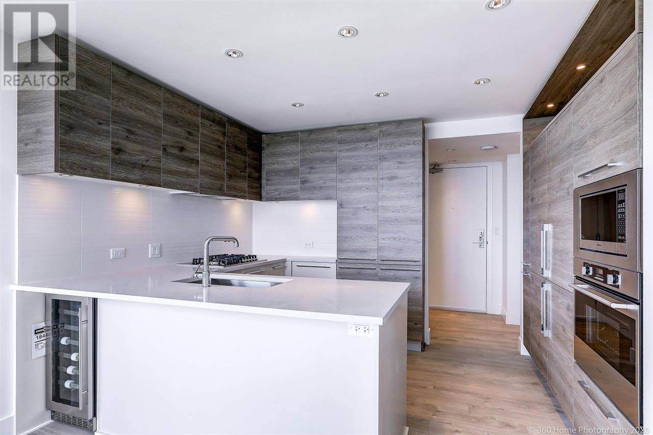 2708 7388 Kingsway Street, Burnaby, British Columbia  V3N 0G9 - Photo 6 - R2986373