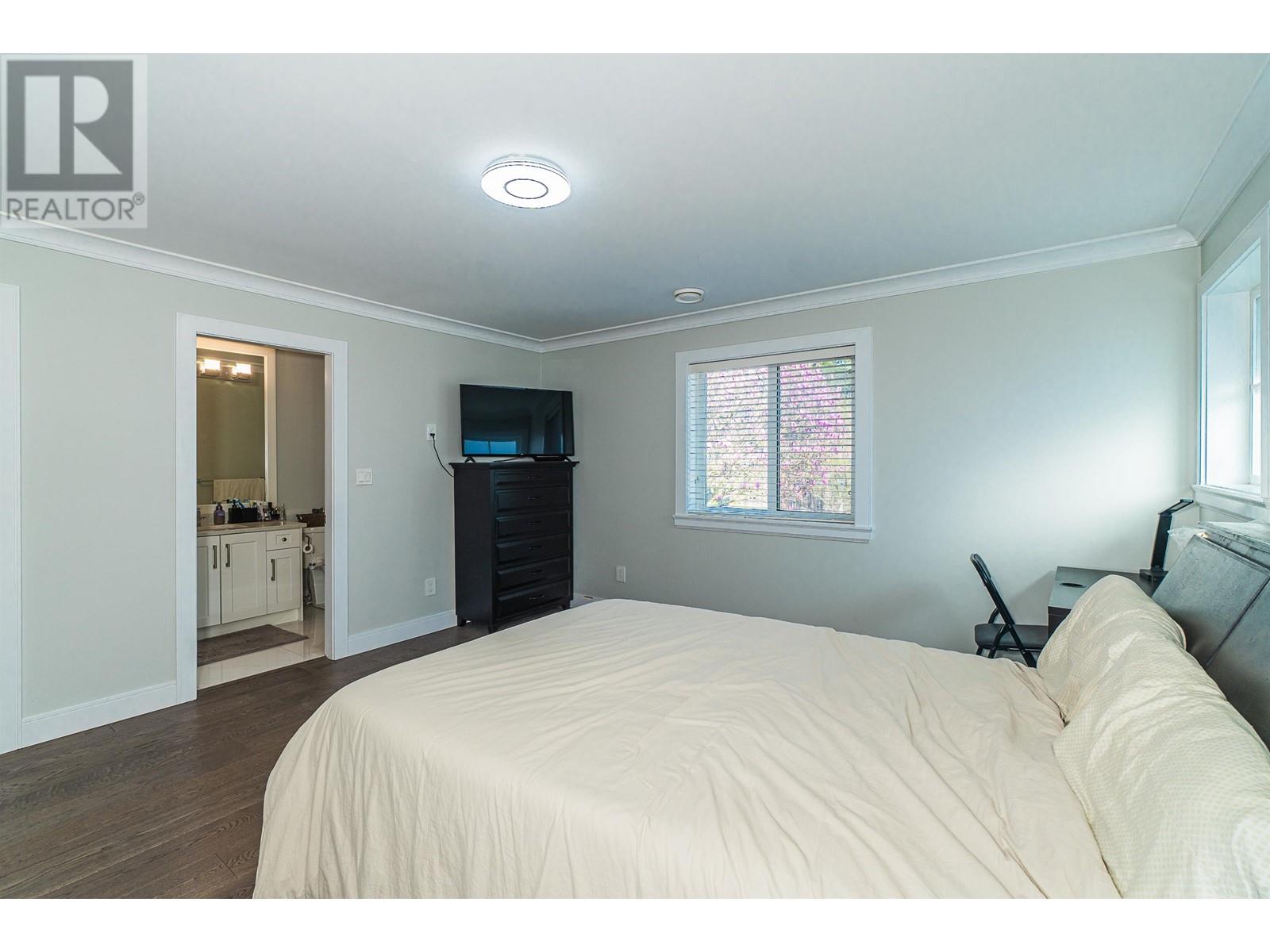 5029 Marine Drive, Burnaby, British Columbia  V5J 3G5 - Photo 24 - R2983792