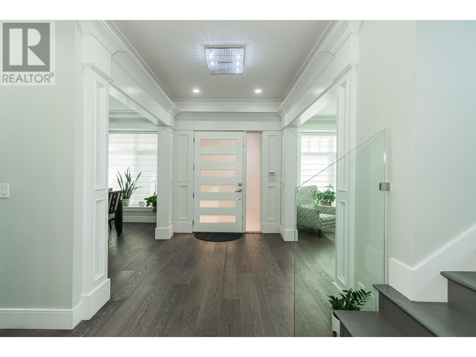 Property at 5029 MARINE DRIVE image 3