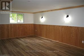 668 Palmateer Drive W, Kincardine, Ontario  N2Z 1R4 - Photo 14 - X12063553