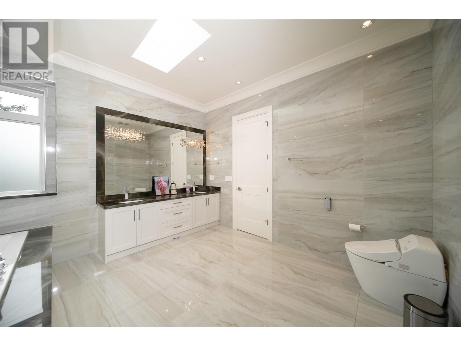 7728 Alouette Court, Richmond, British Columbia  V7A 1S2 - Photo 22 - R2986268