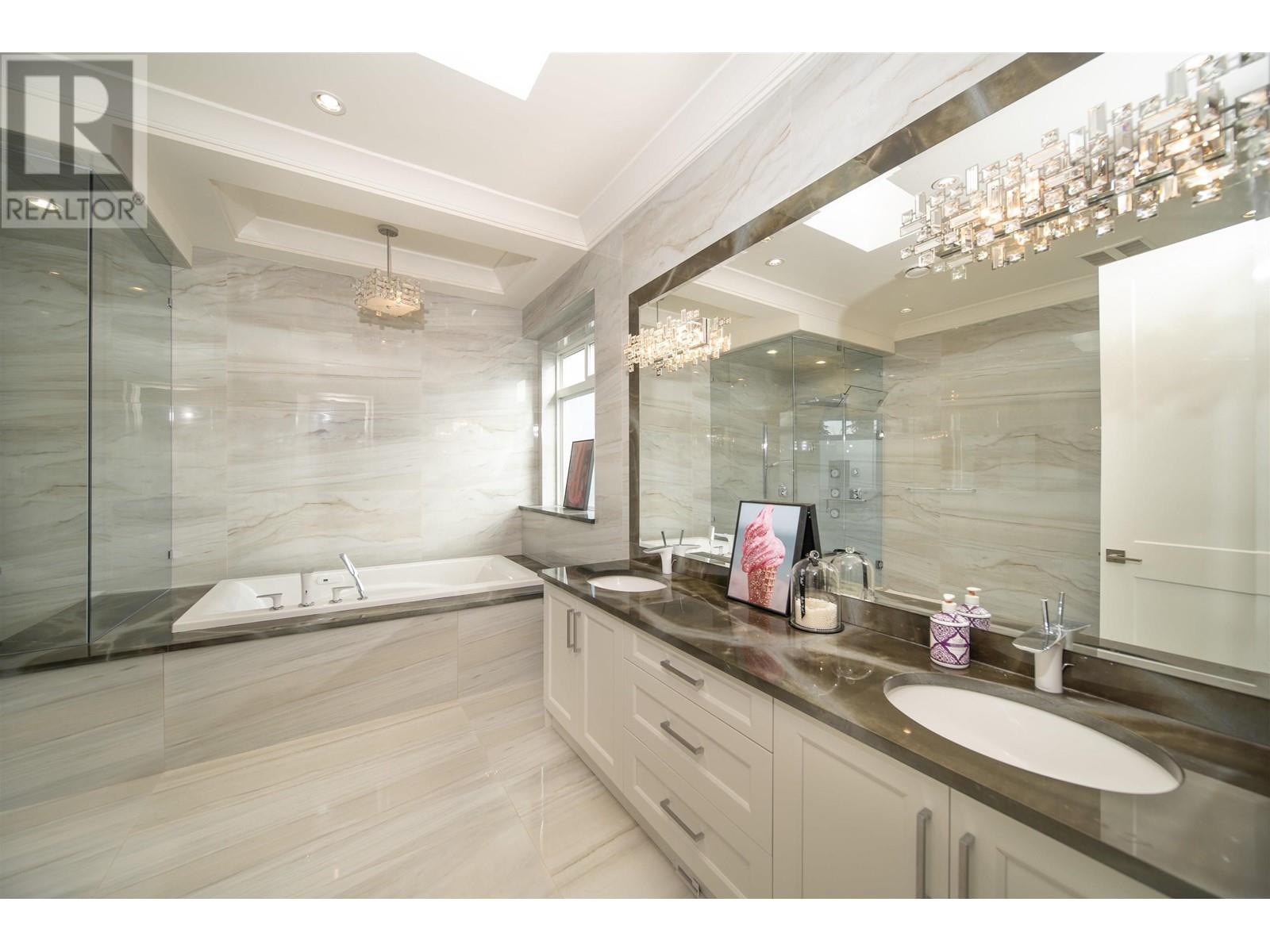 7728 Alouette Court, Richmond, British Columbia  V7A 1S2 - Photo 26 - R2986268