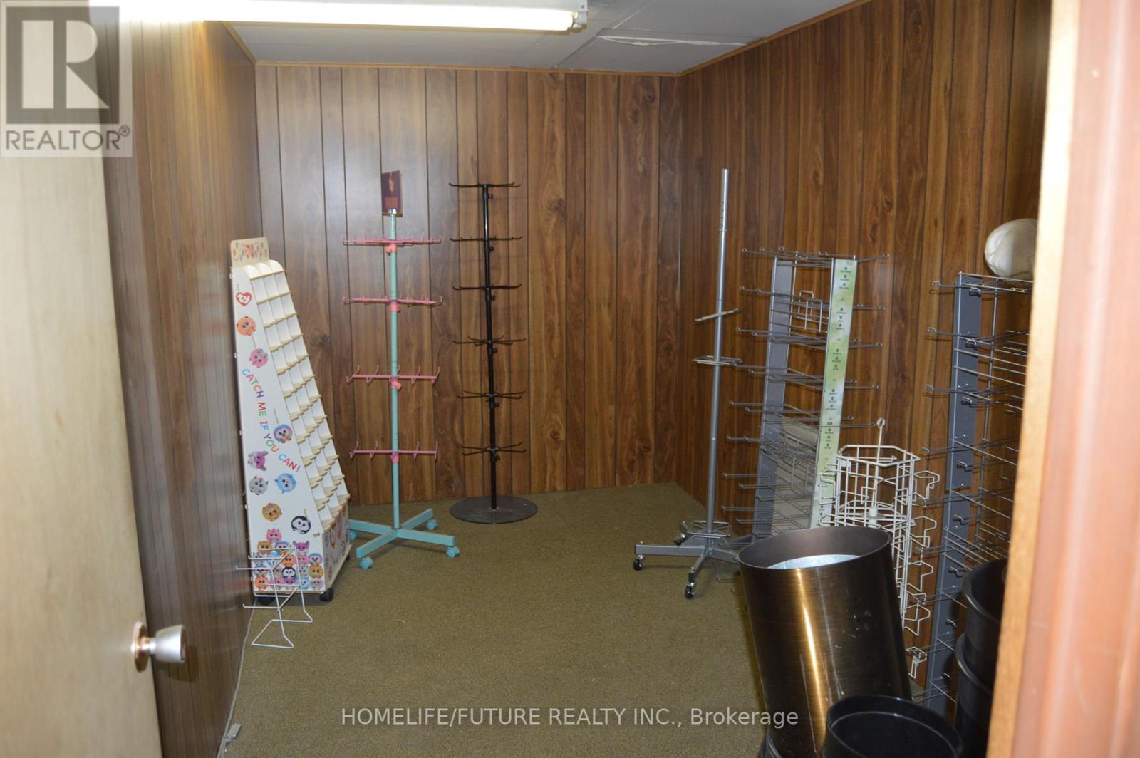 592 Sheppard Avenue, Toronto, Ontario  M3H 2S1 - Photo 3 - C12061926