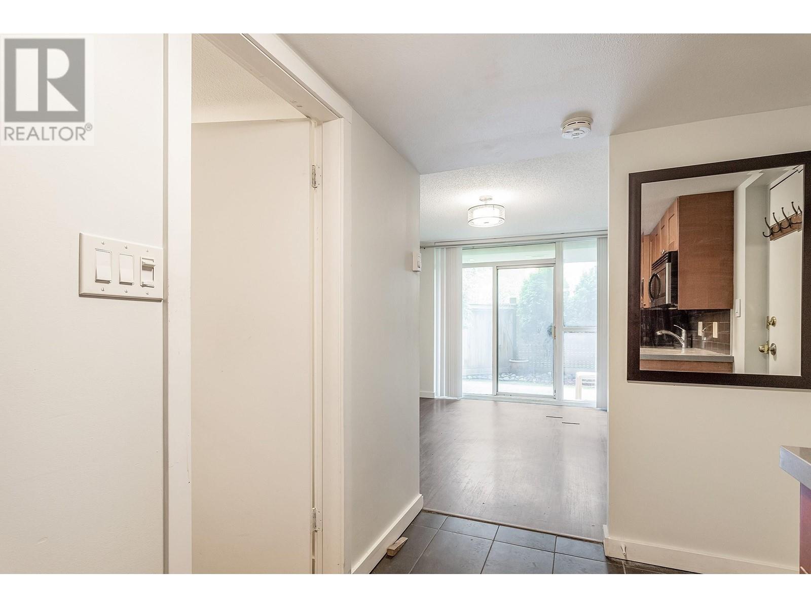 101 6055 Nelson Avenue, Burnaby, British Columbia  V5H 4L4 - Photo 10 - R2986118