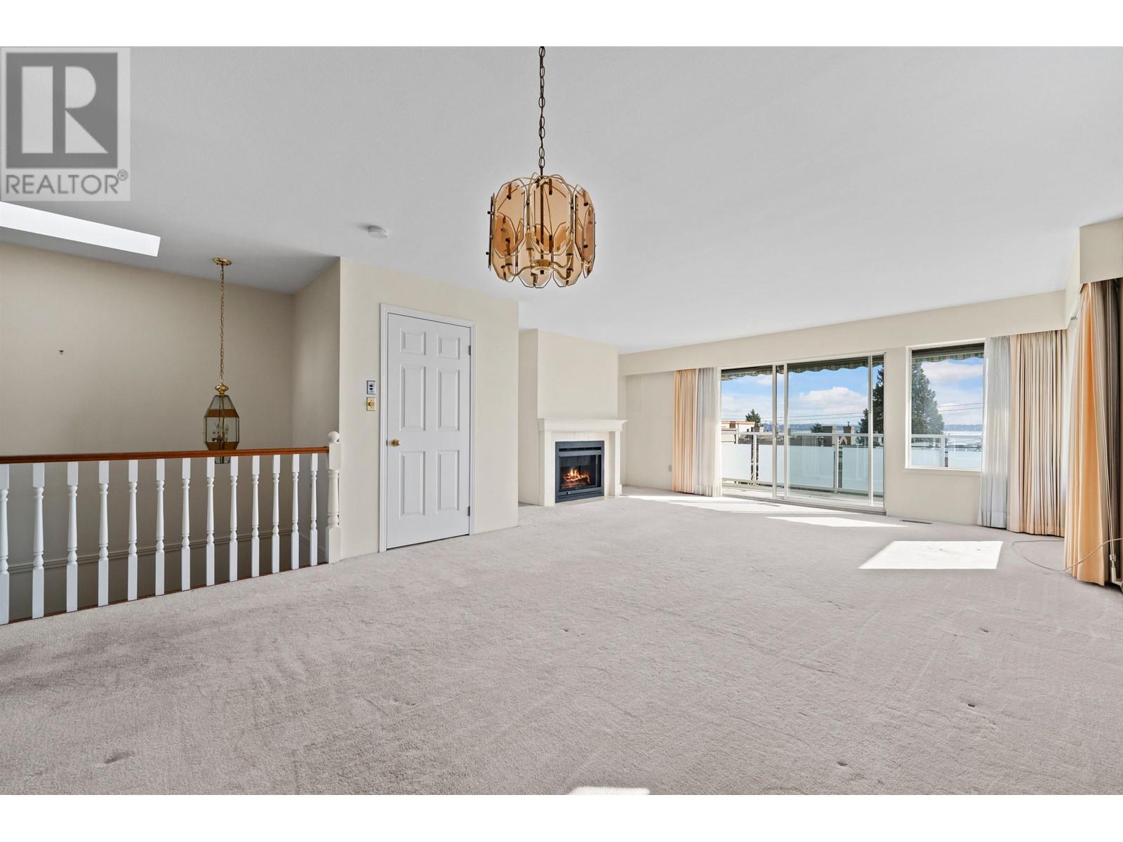 2324 Marine Drive, West Vancouver, British Columbia  V7V 1K8 - Photo 12 - R2986398