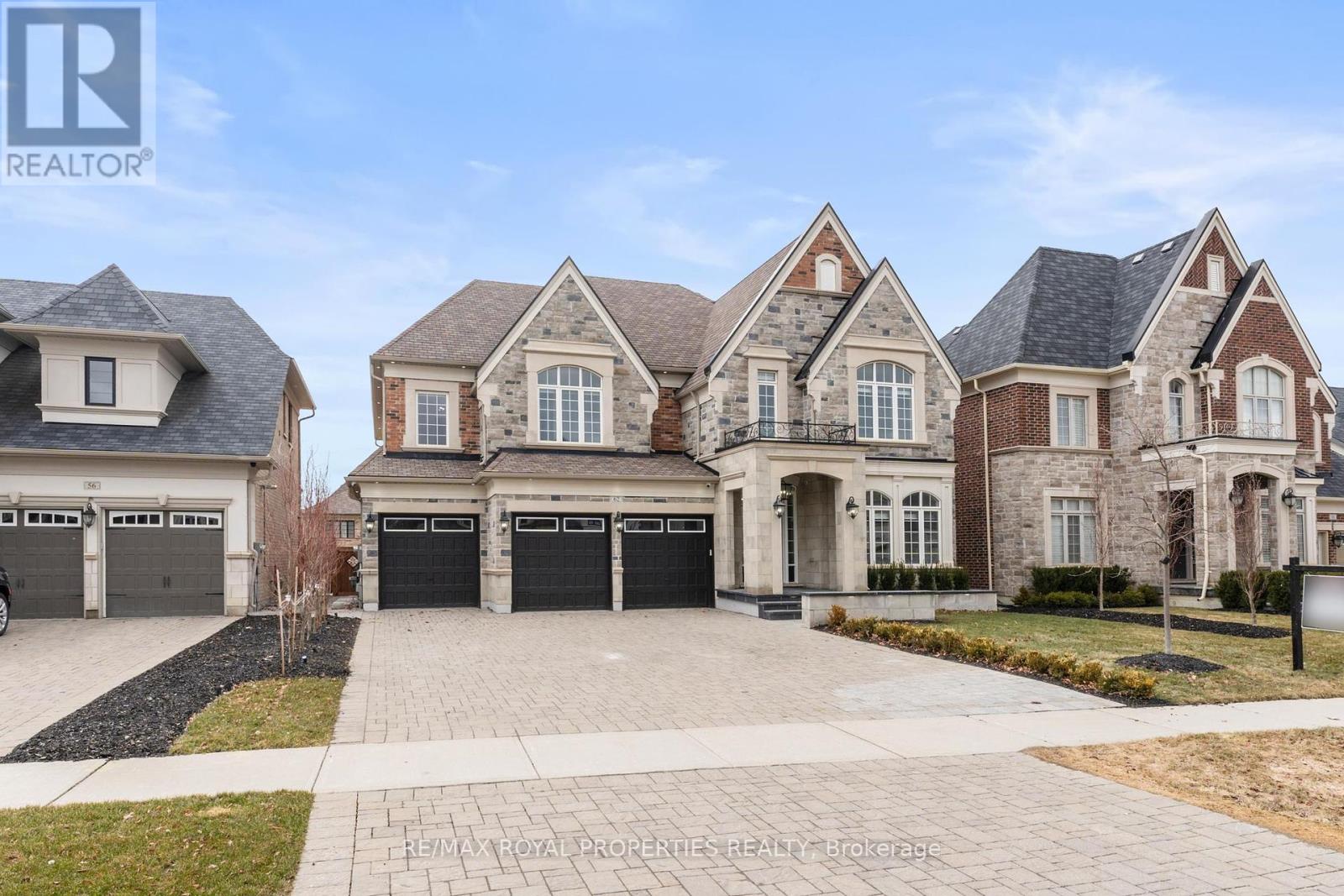 Property at 62 ENDLESS CIRCLE image 4