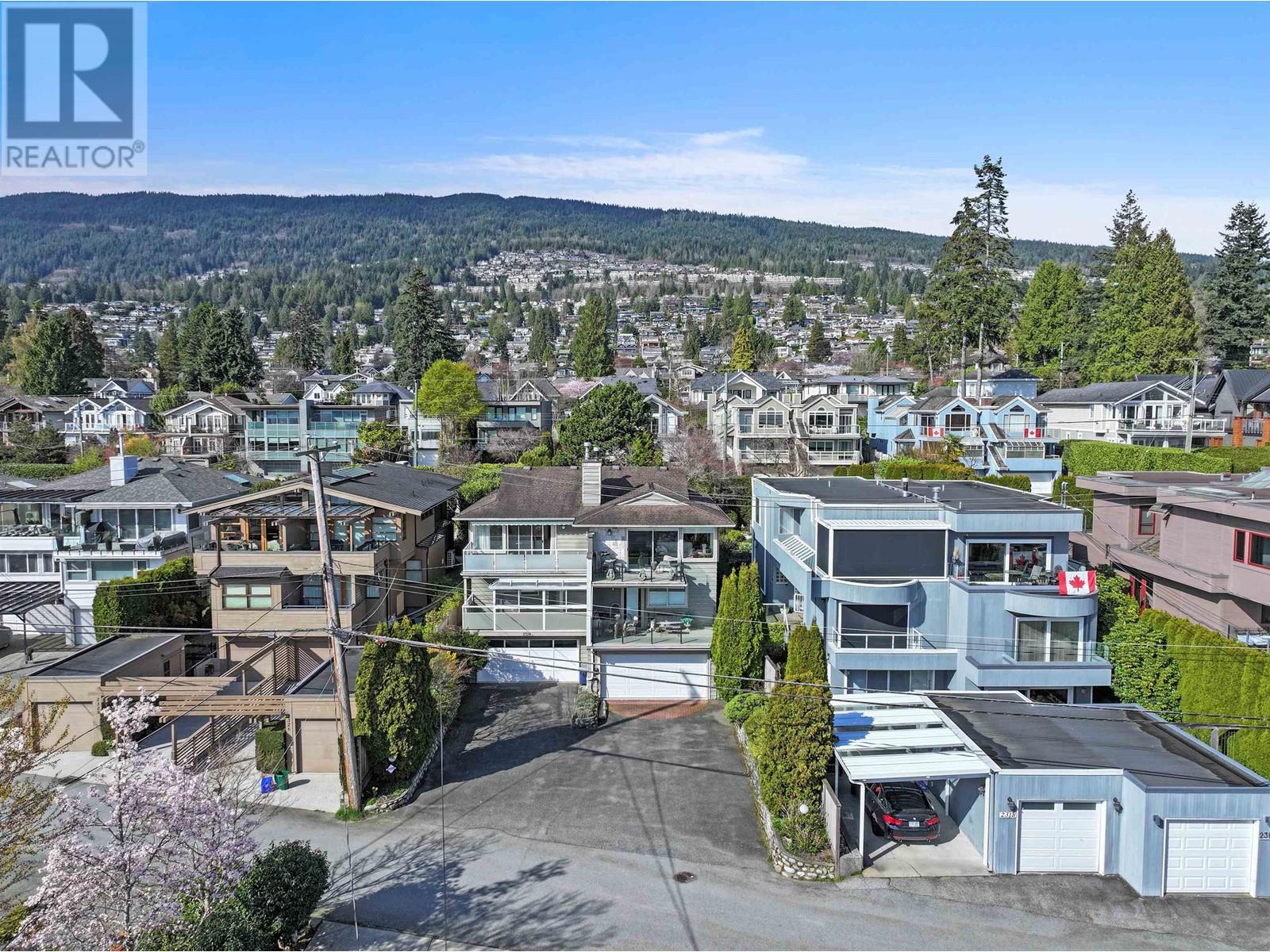 2324 Marine Drive, West Vancouver, British Columbia  V7V 1K8 - Photo 32 - R2986398